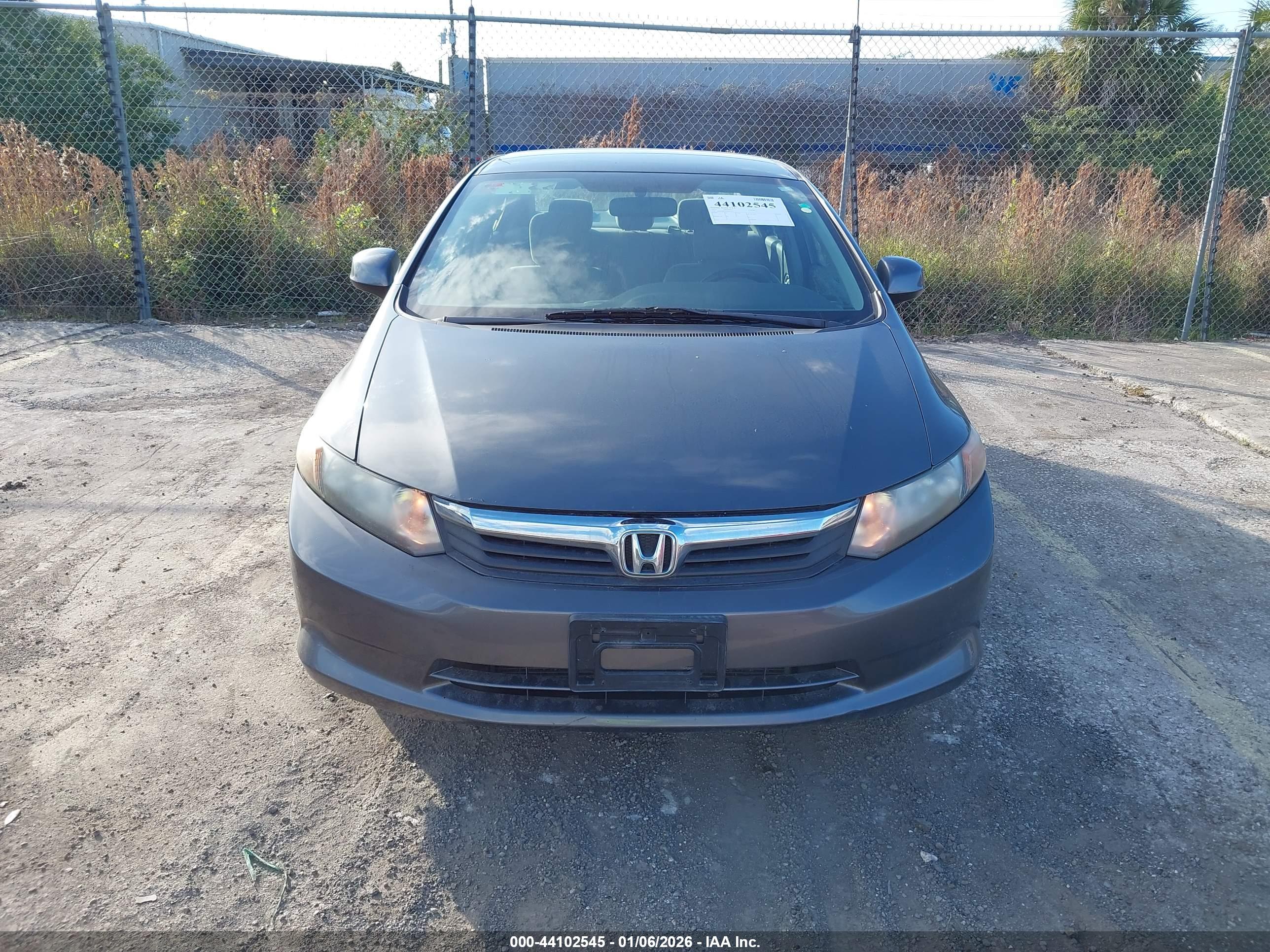 HONDA CIVIC image 6