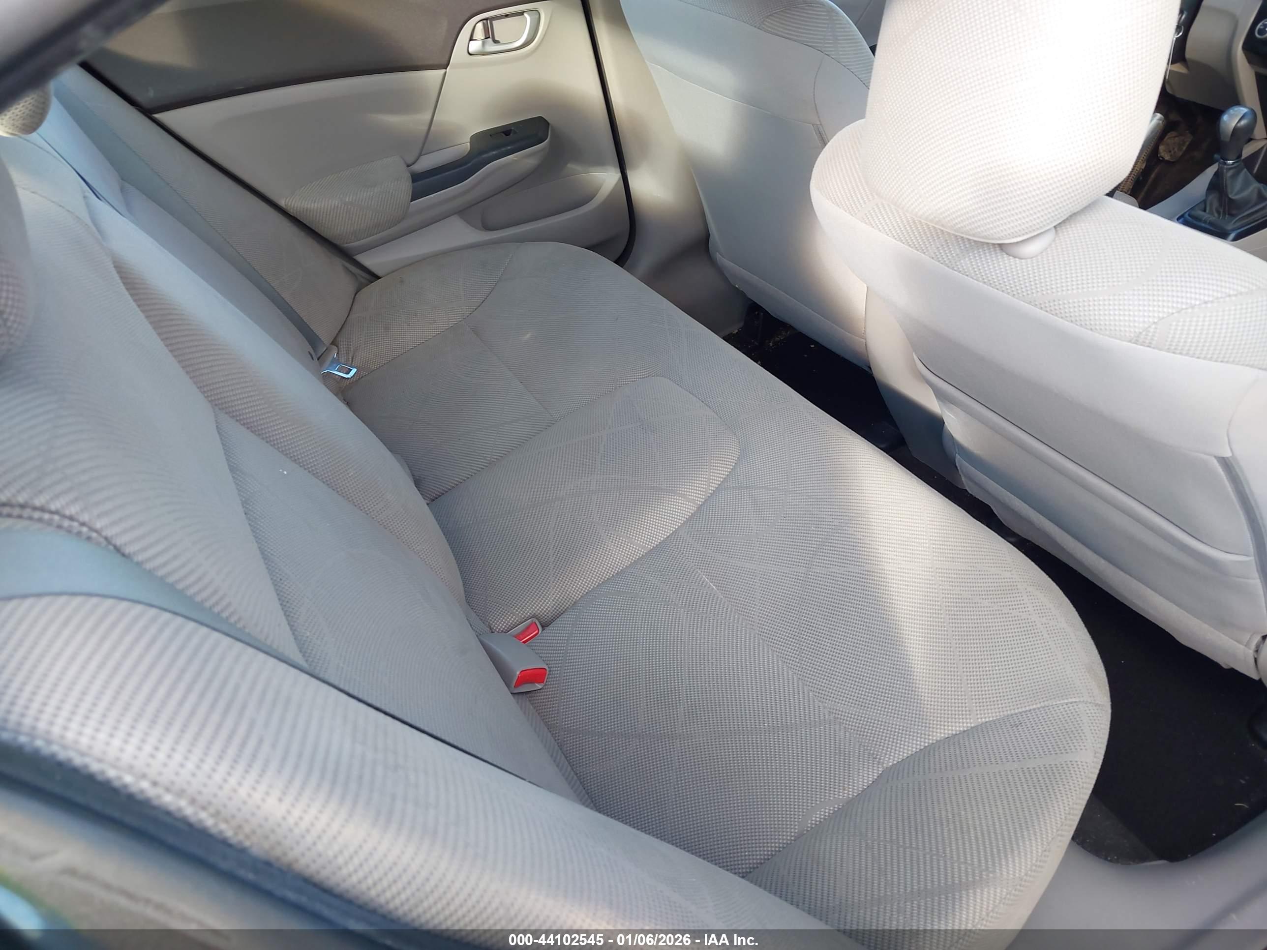 HONDA CIVIC image 8