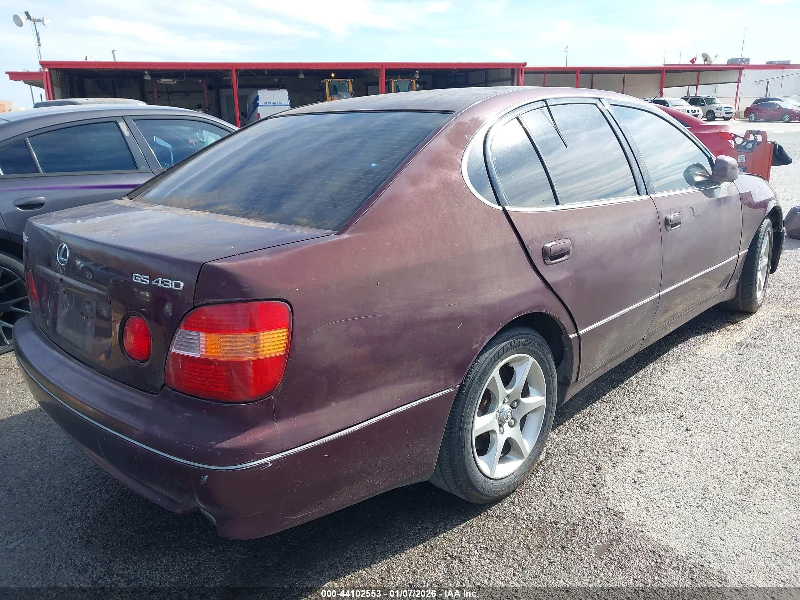 LEXUS GS image 4