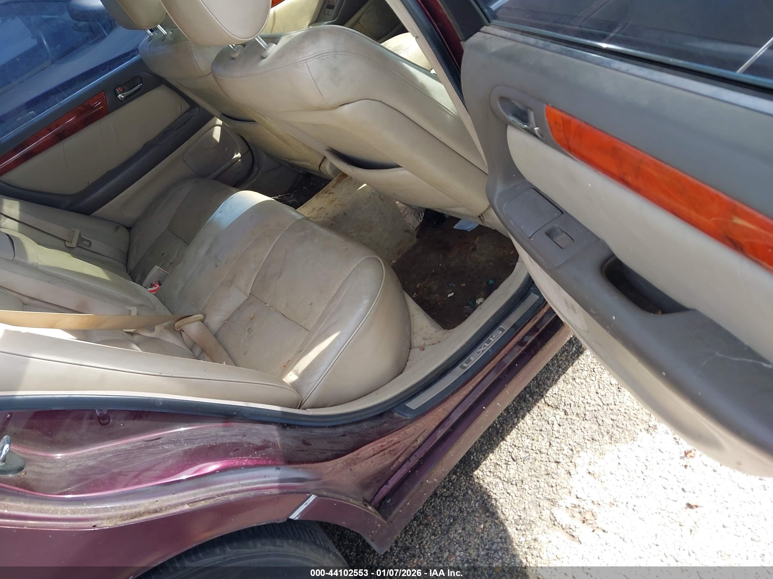 LEXUS GS image 8