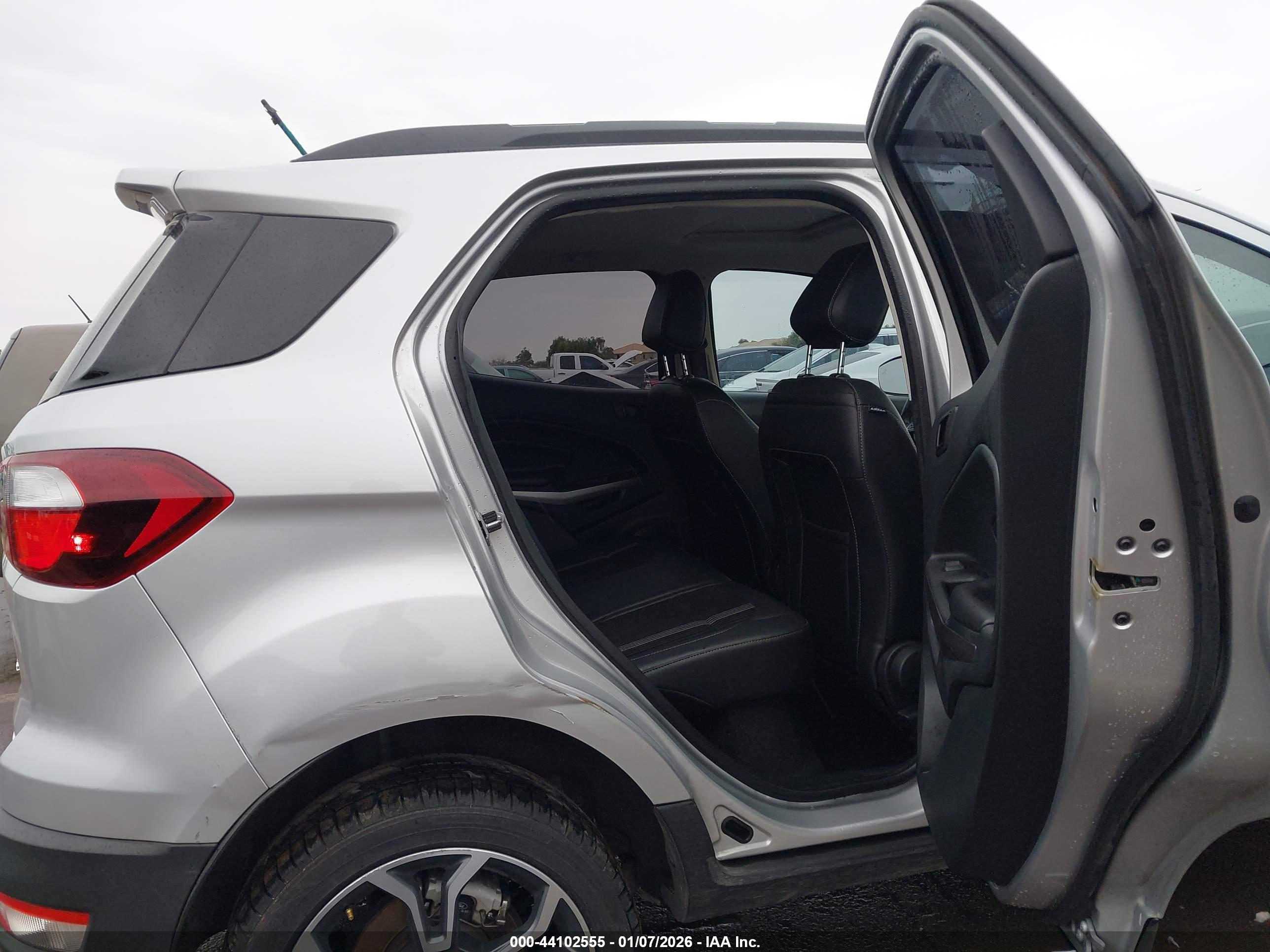 FORD ECOSPORT image 8