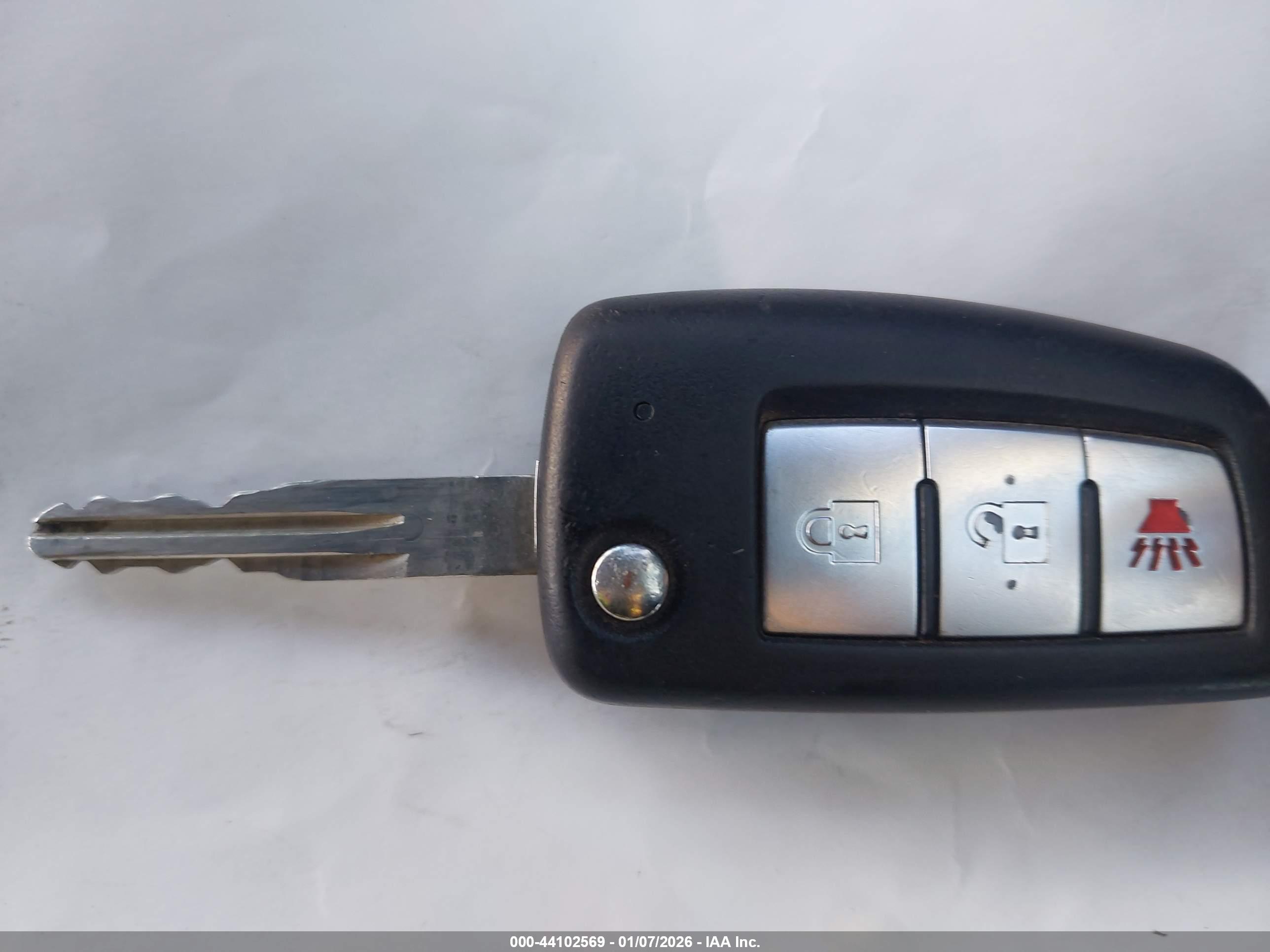 NISSAN ROGUE image 11