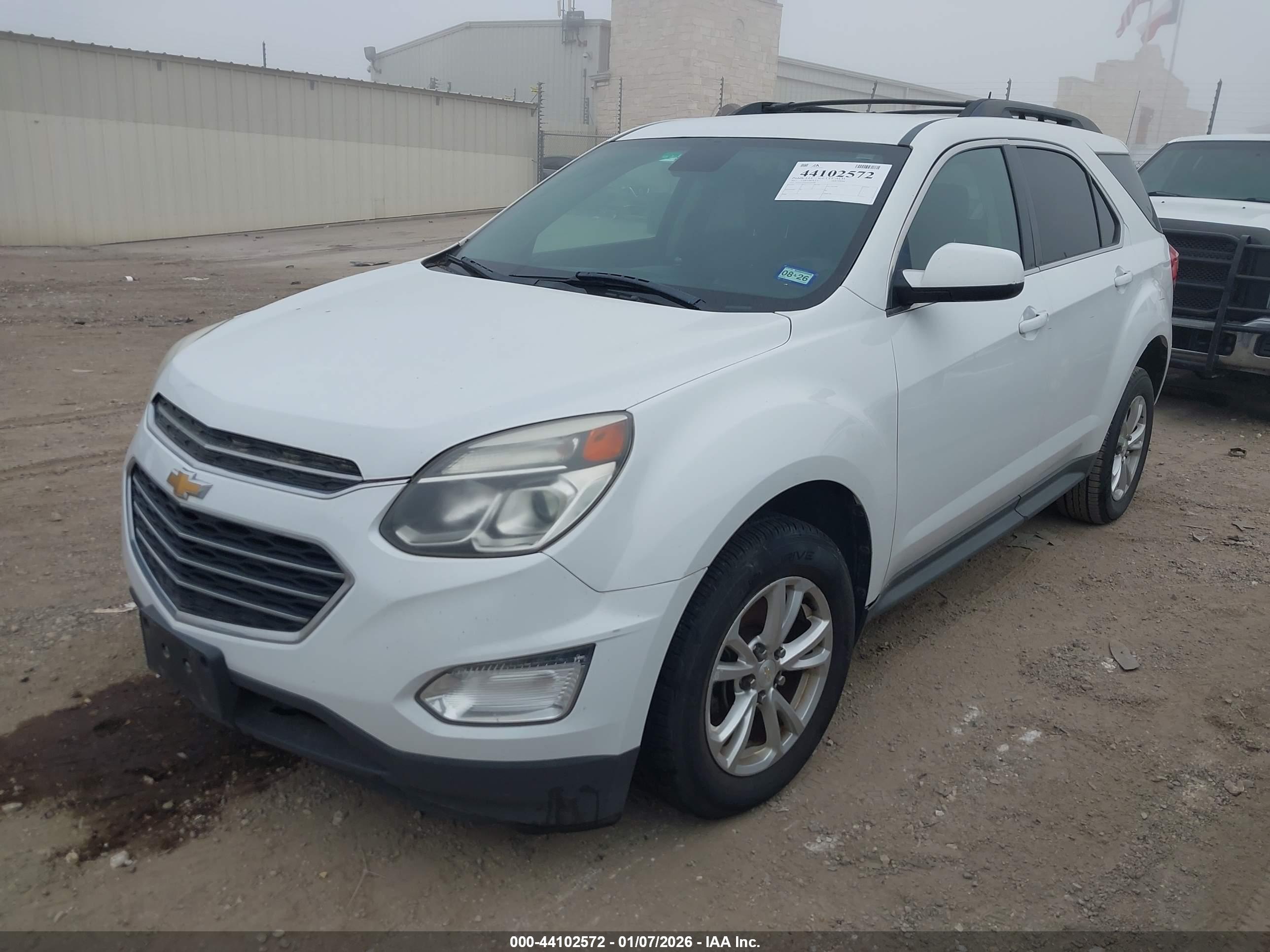 CHEVROLET EQUINOX image 2