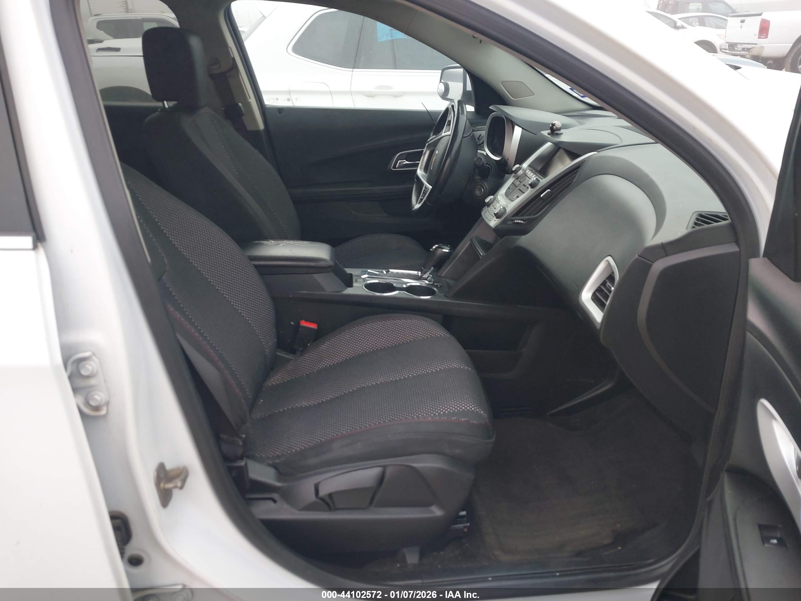 CHEVROLET EQUINOX image 5