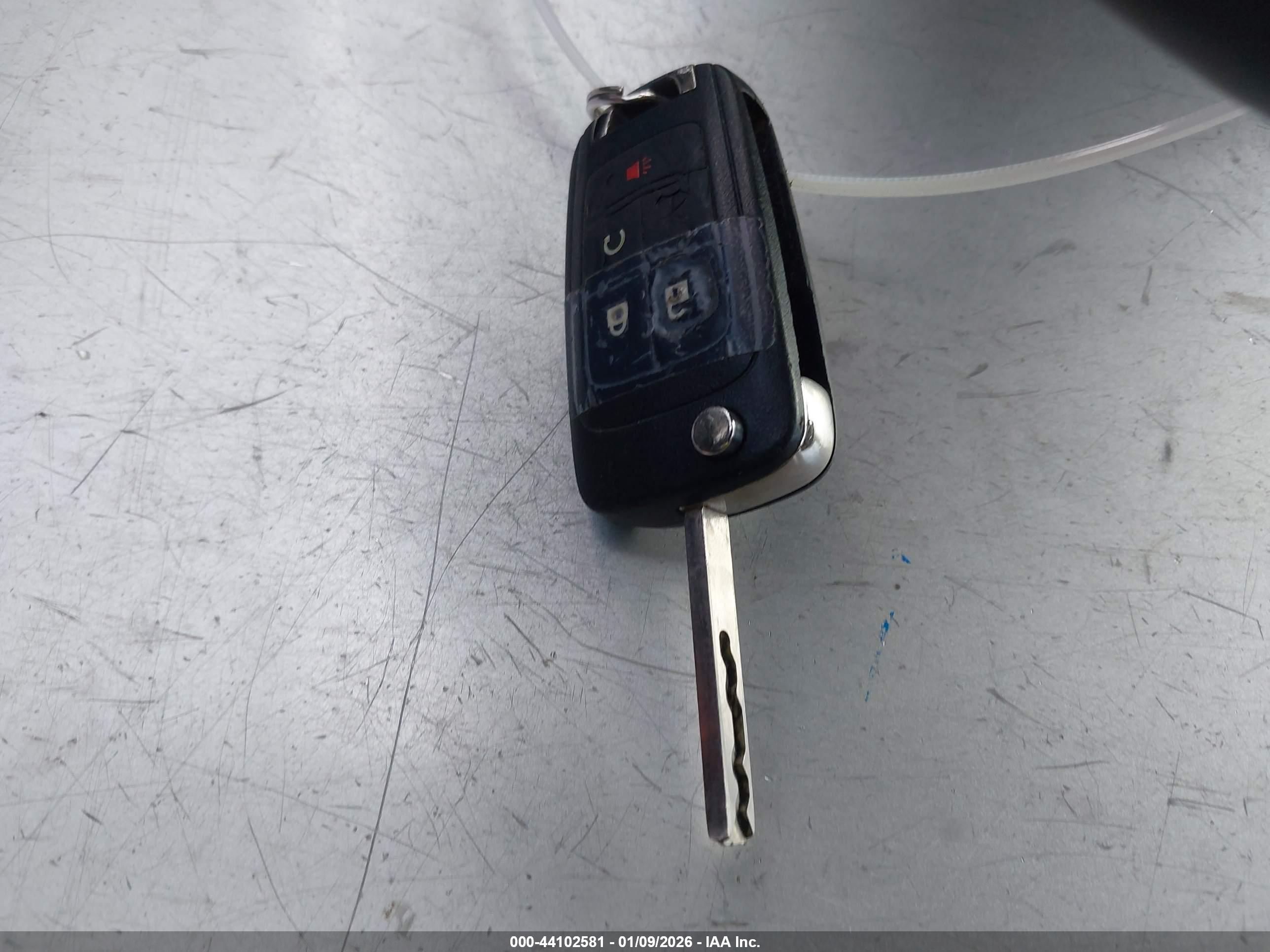 GMC TERRAIN image 11