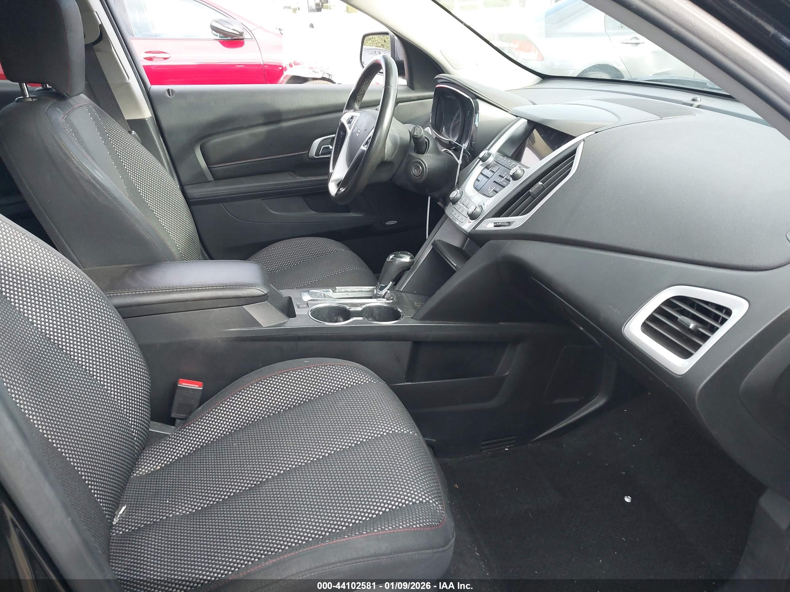 GMC TERRAIN image 5