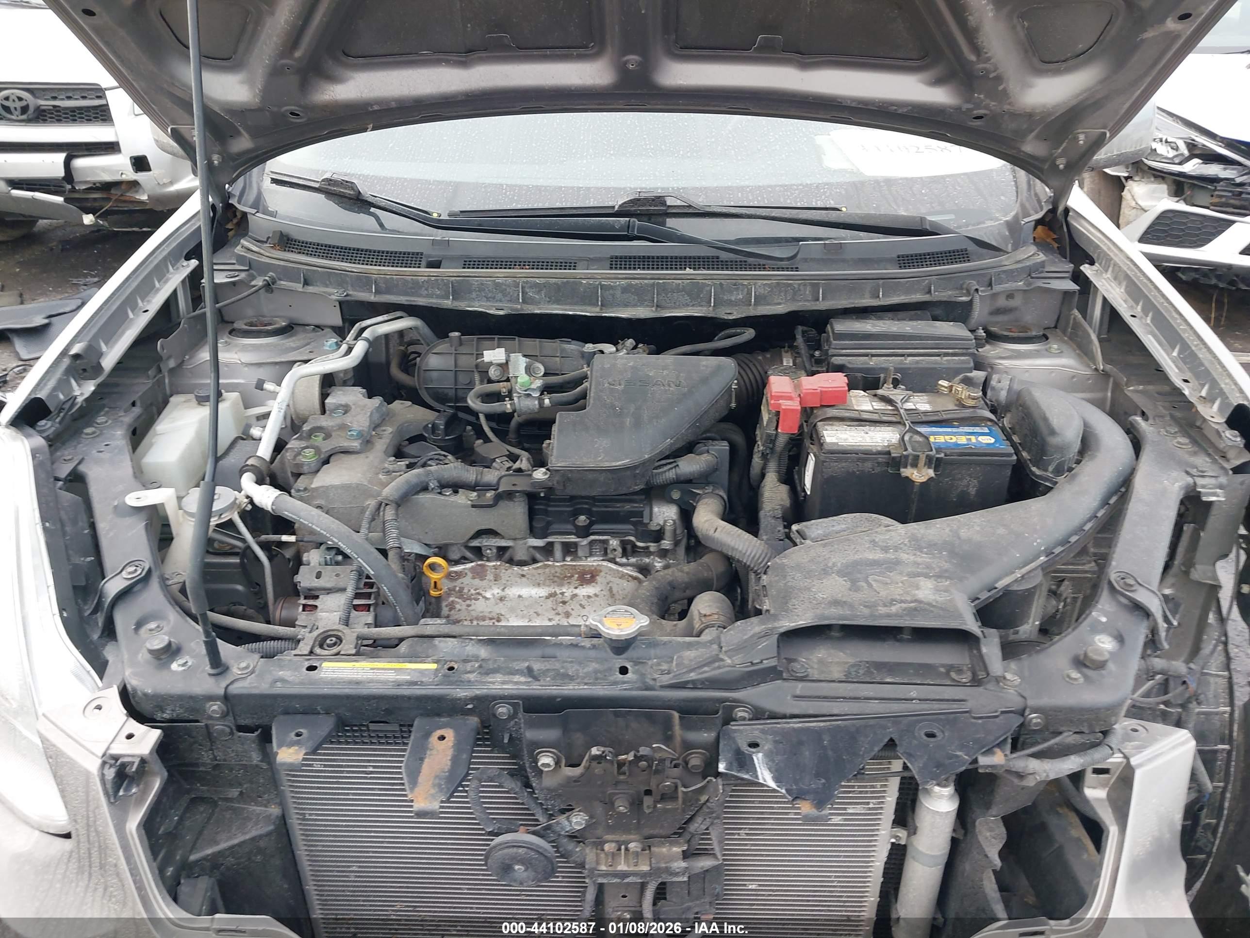 NISSAN ROGUE image 10