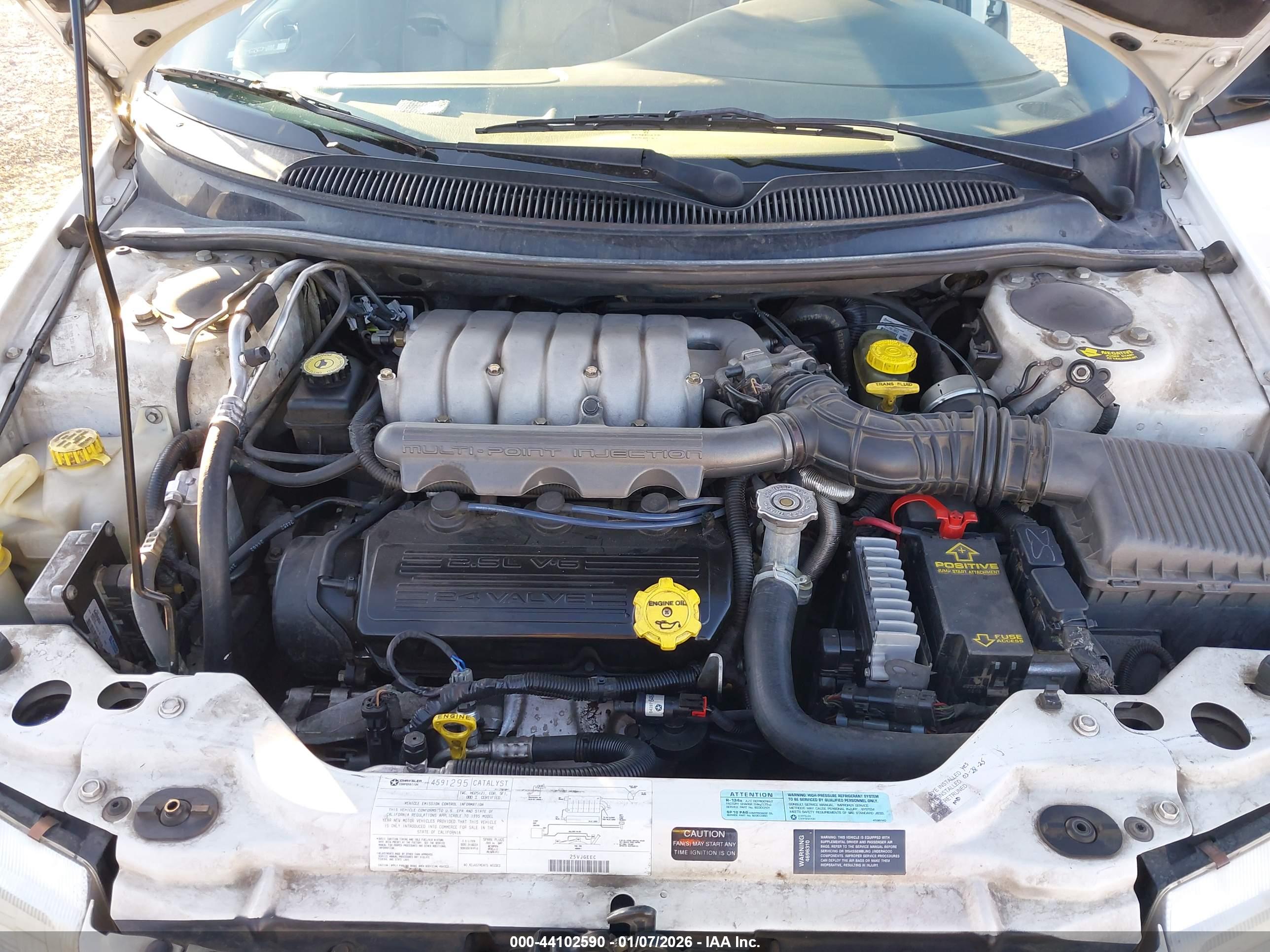 CHRYSLER CIRRUS image 10
