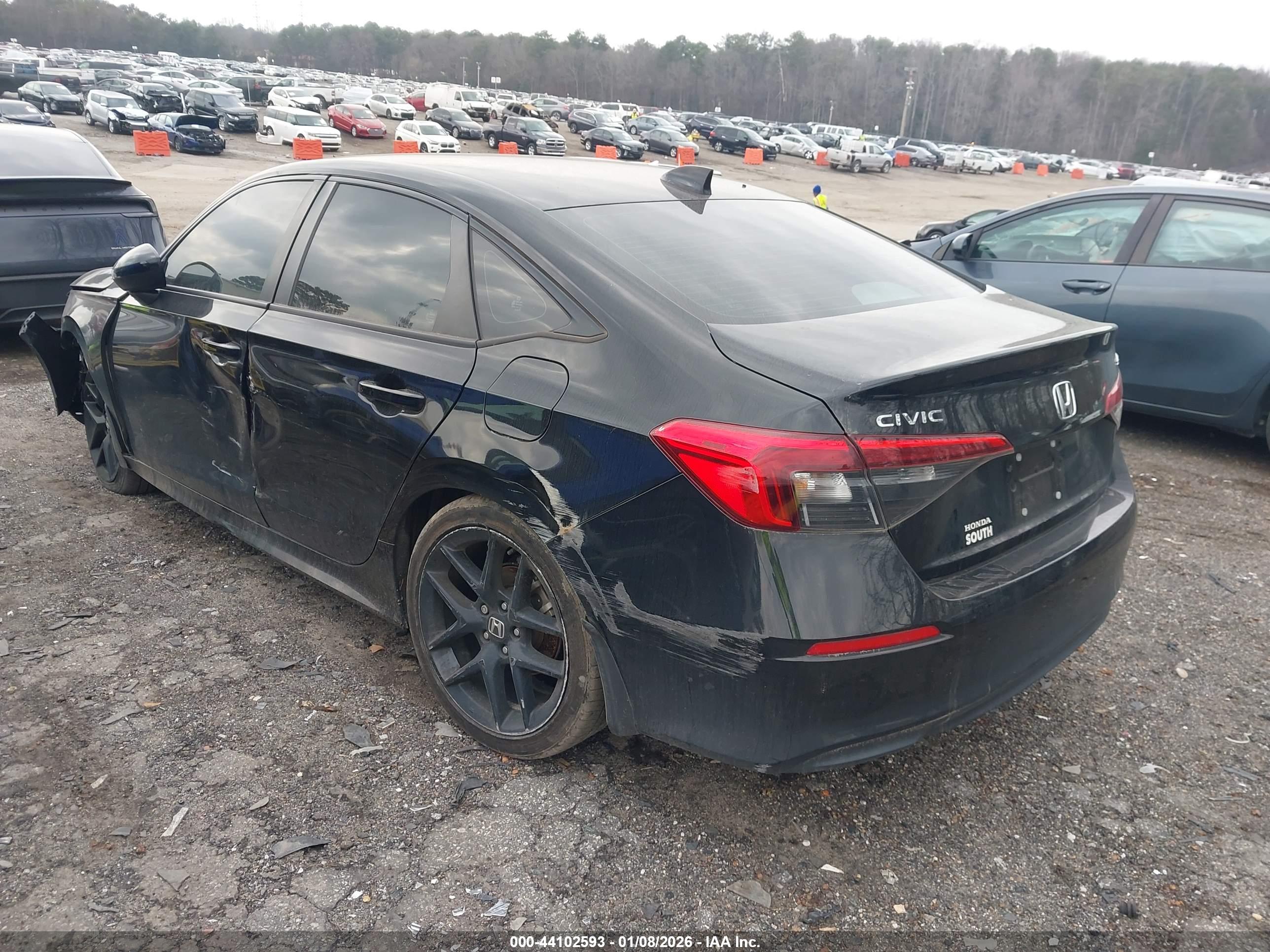 HONDA CIVIC image 3
