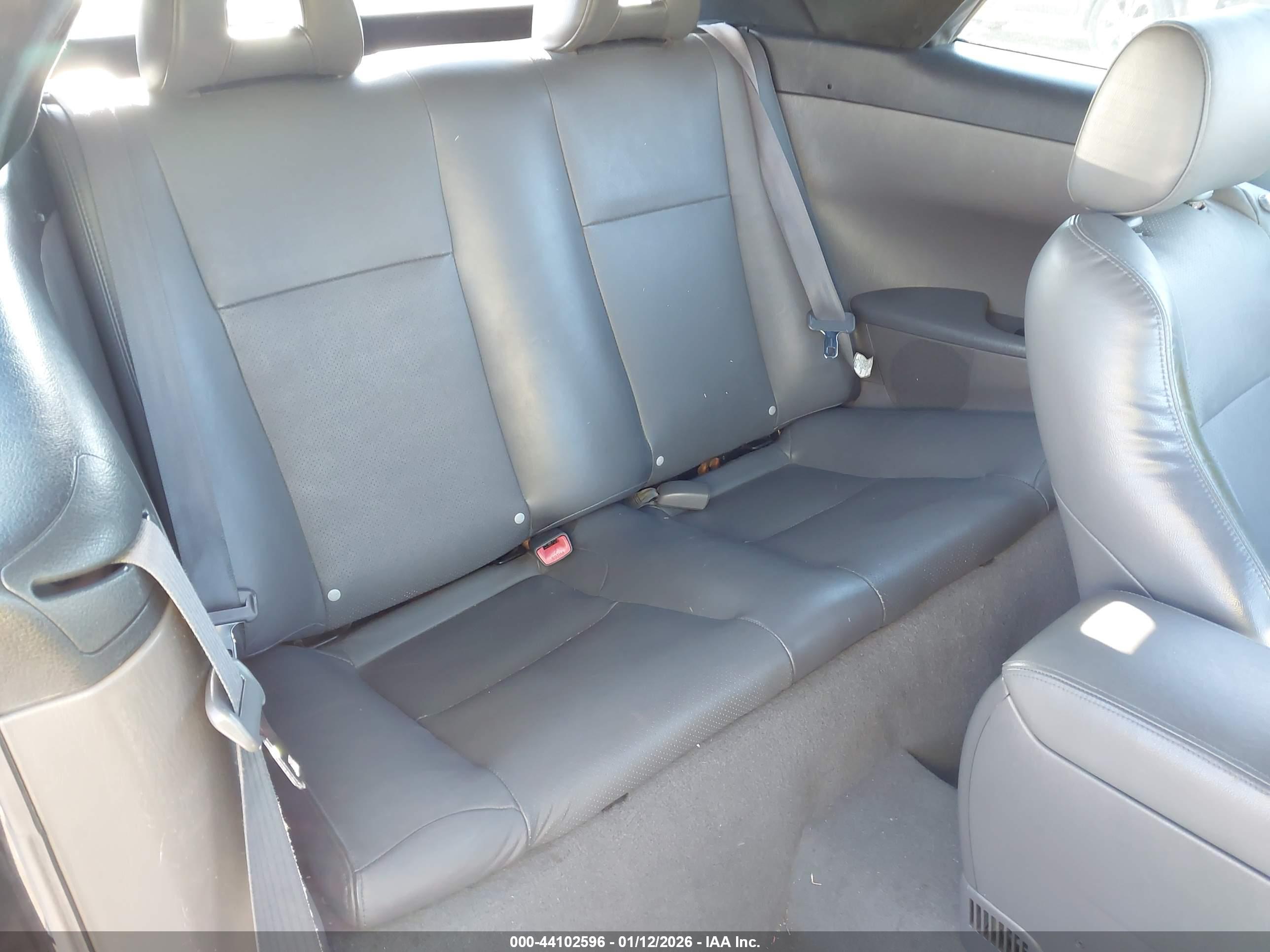 TOYOTA CAMRY image 8