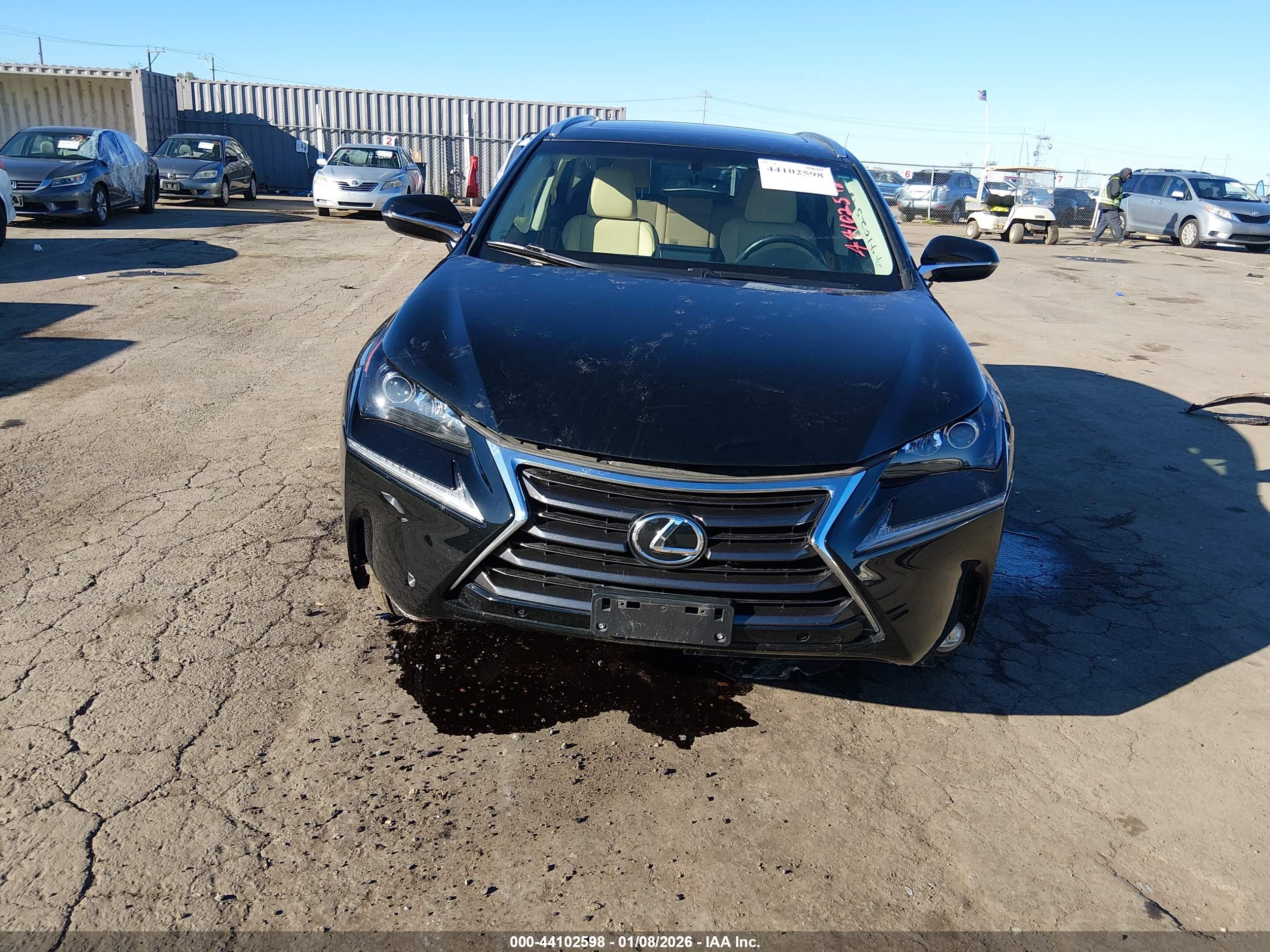 LEXUS NX image 6