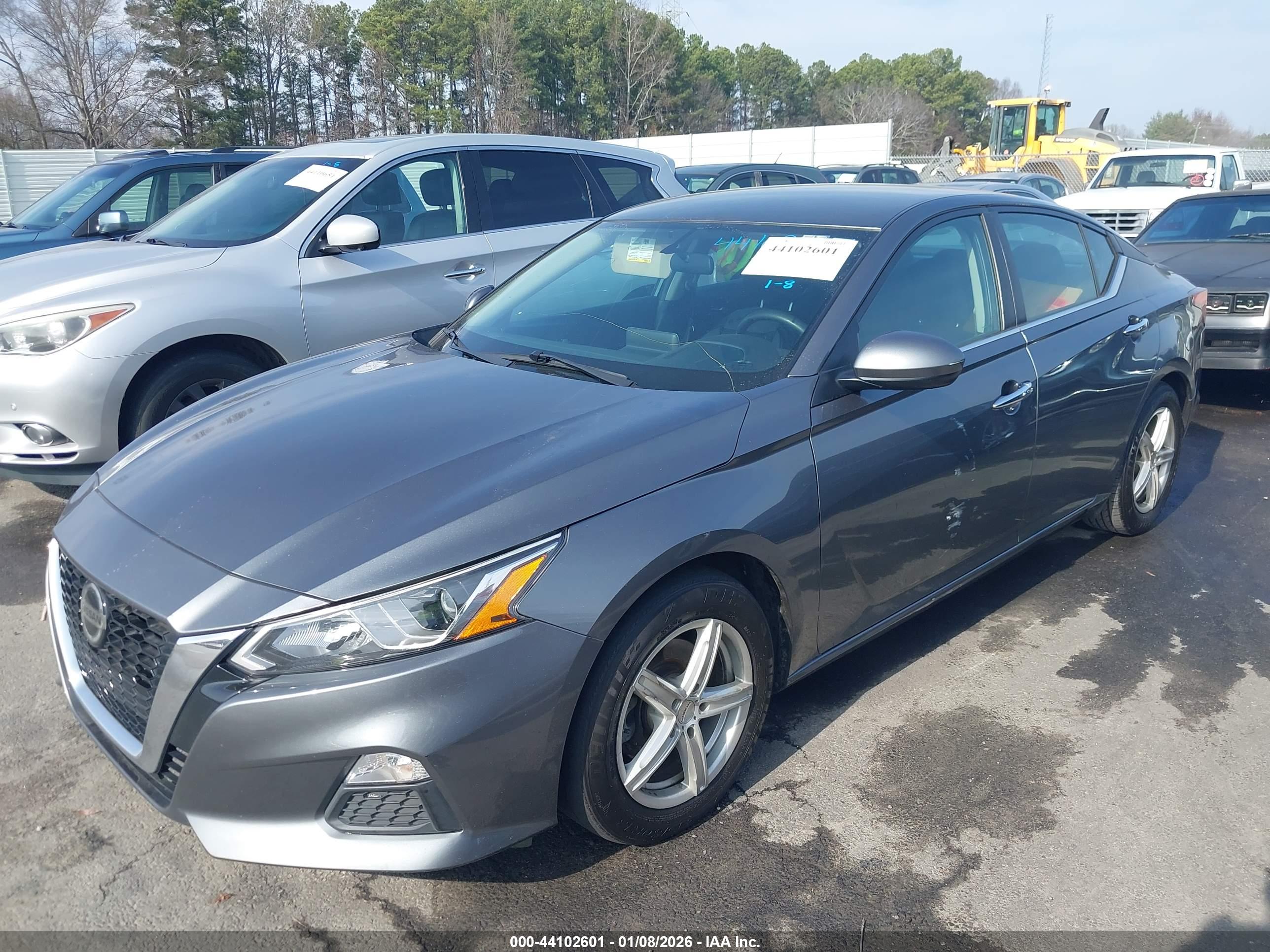 NISSAN ALTIMA image 2