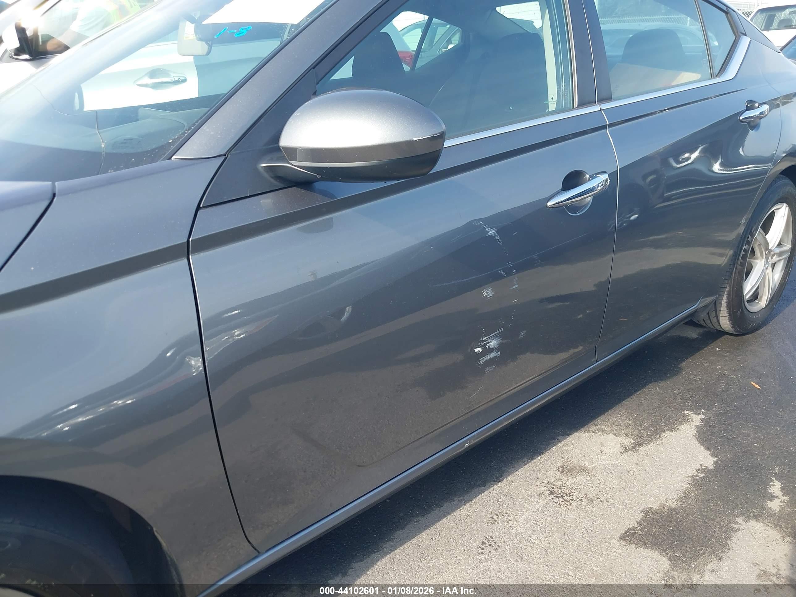 NISSAN ALTIMA image 6