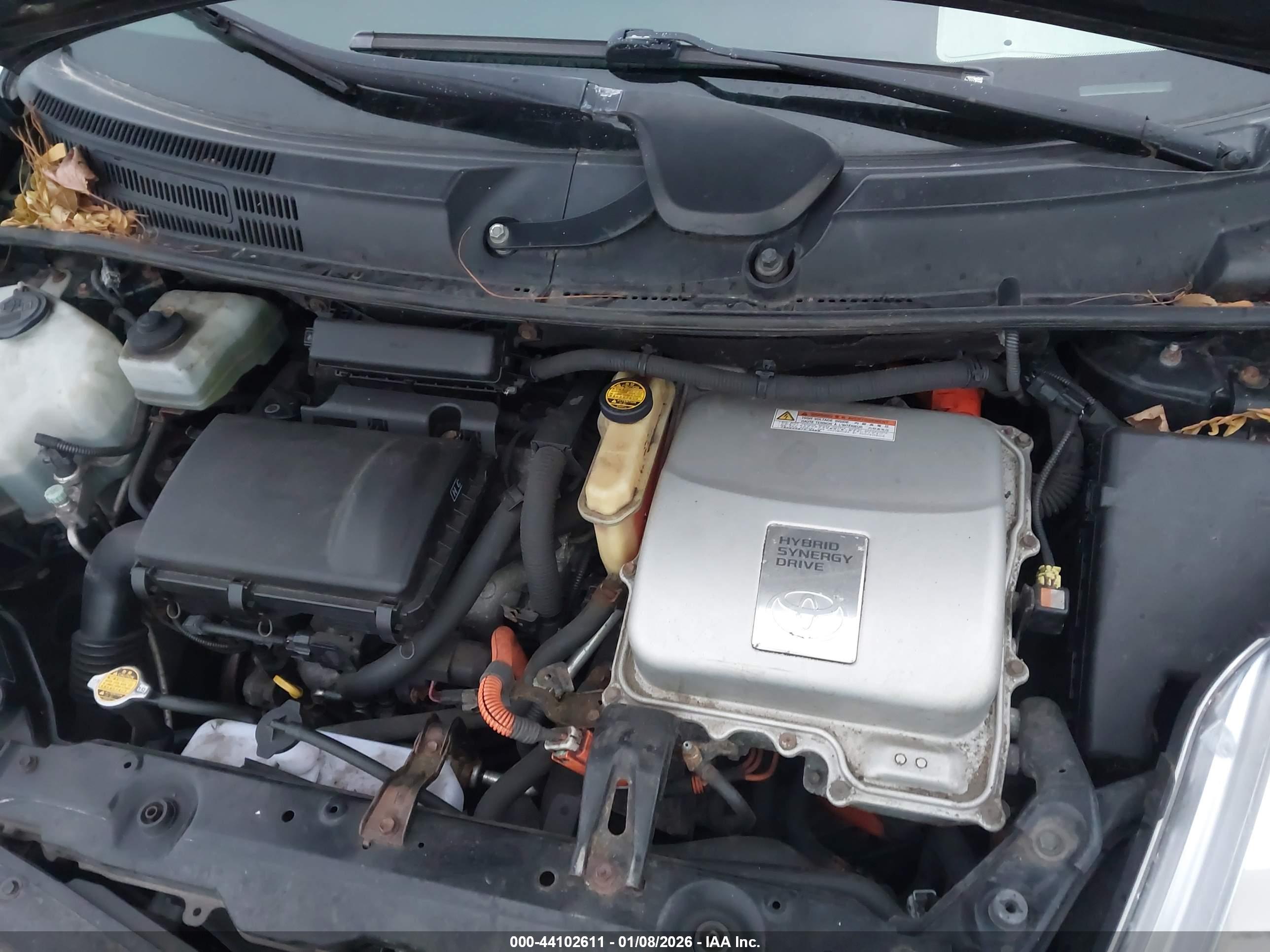 TOYOTA PRIUS image 10