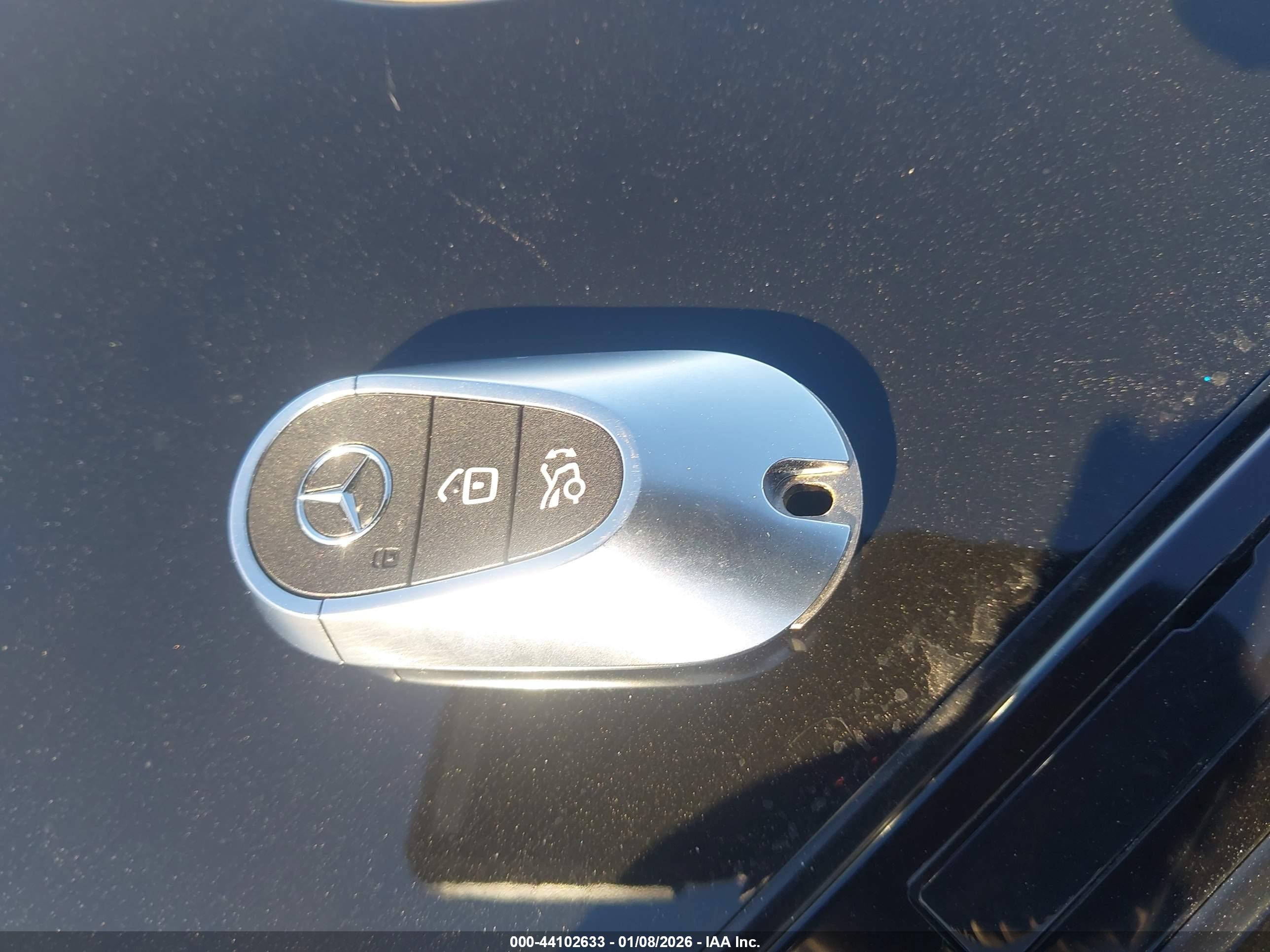MERCEDES-BENZ C image 11