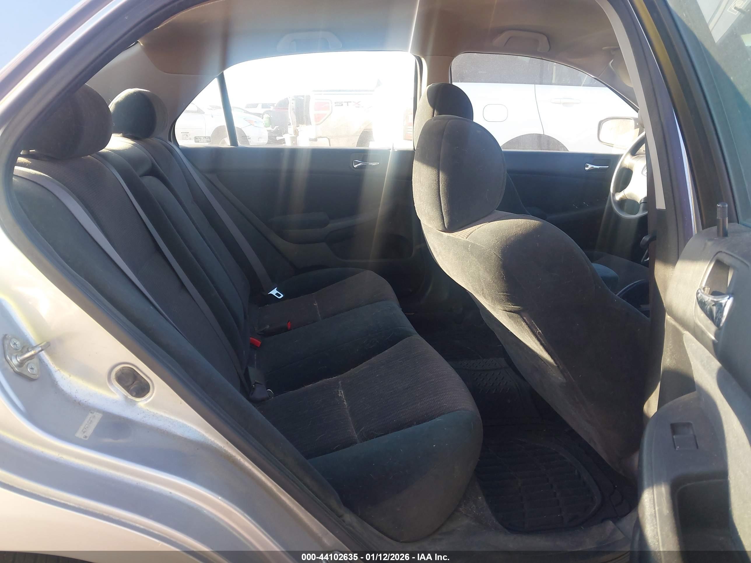 HONDA ACCORD image 8