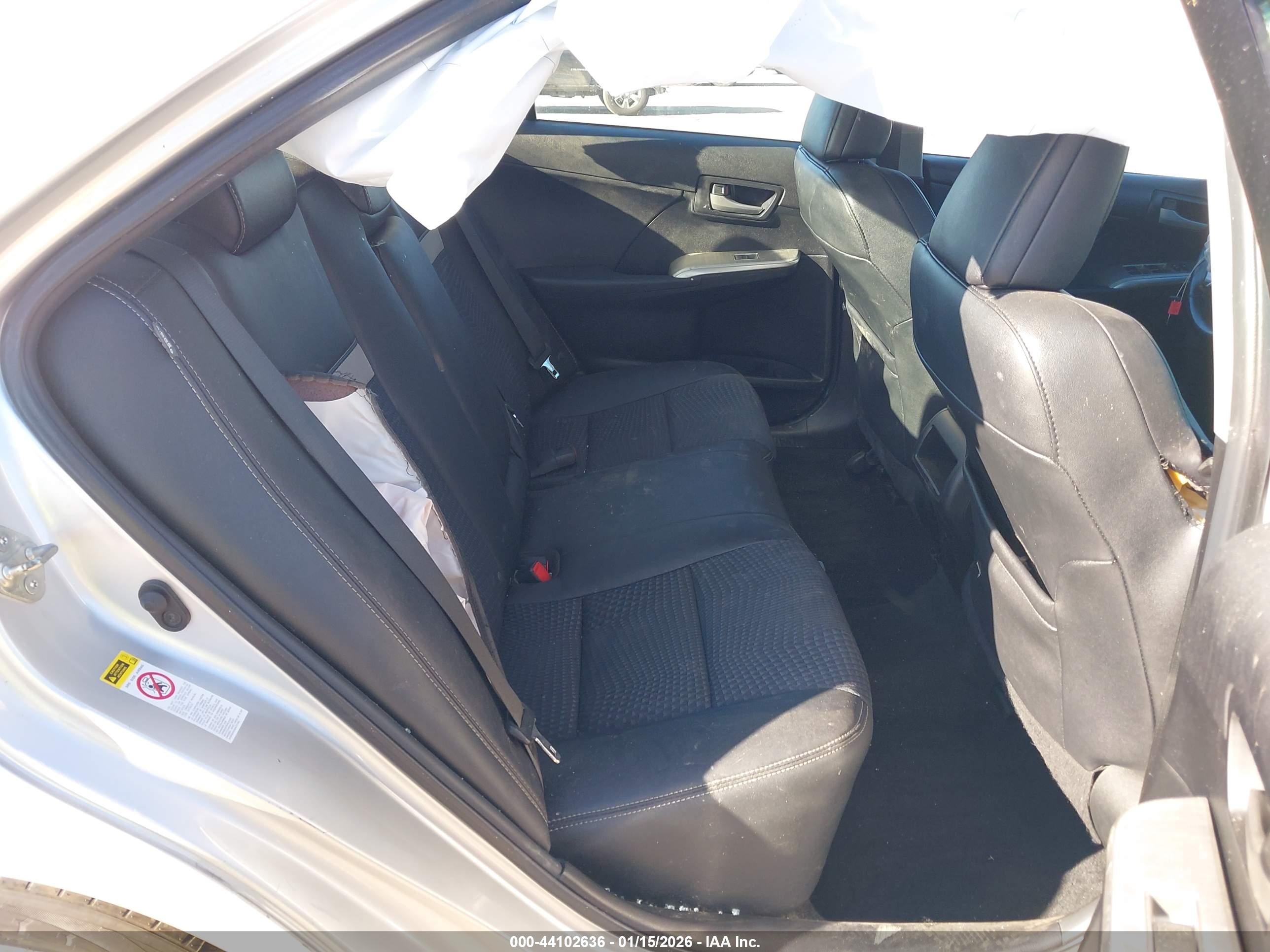 TOYOTA CAMRY image 8