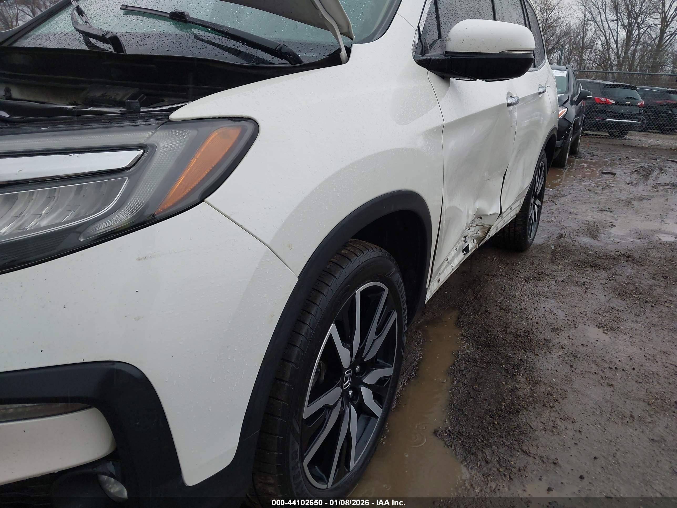 HONDA PILOT image 6