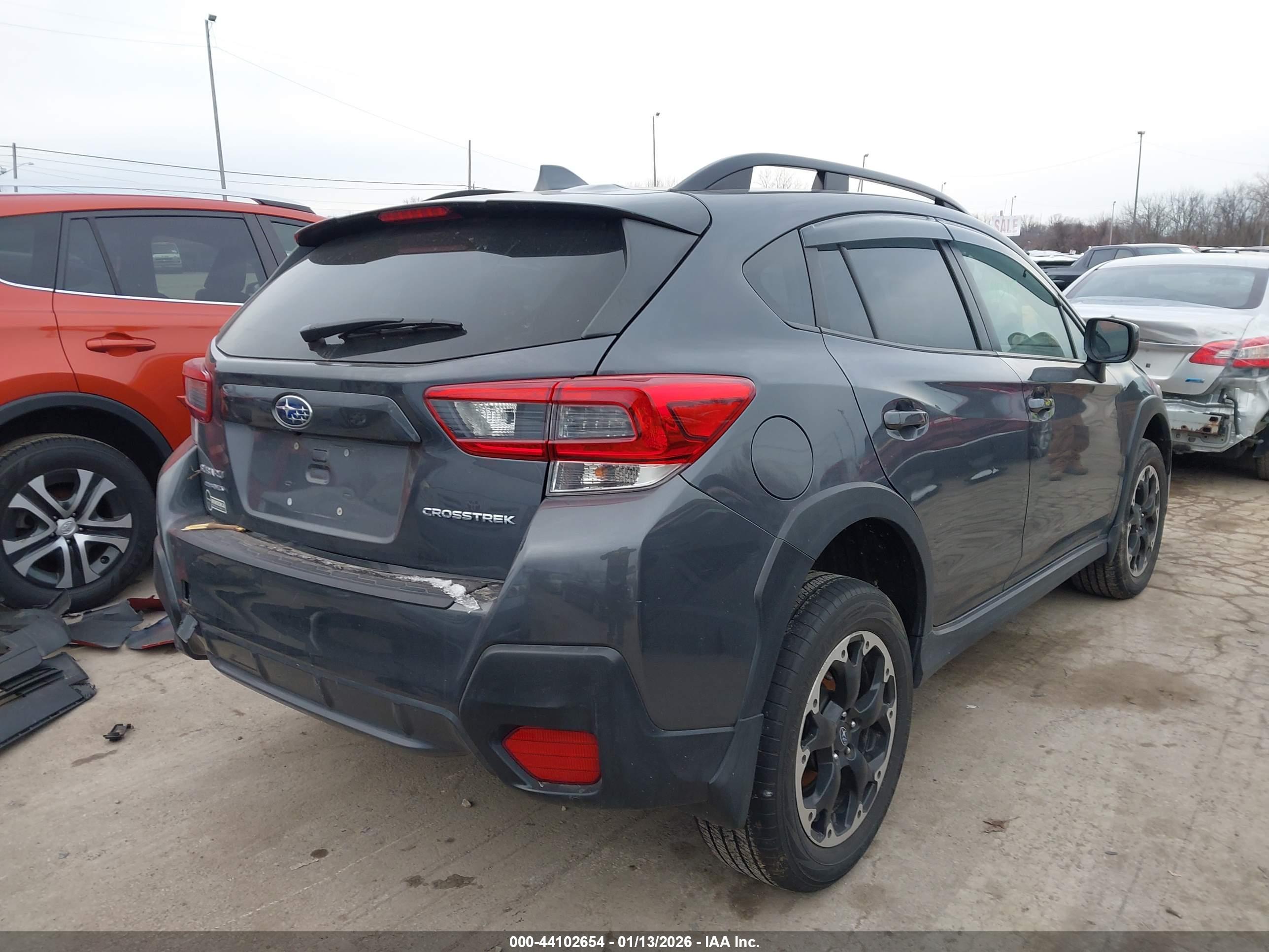 SUBARU CROSSTREK image 4
