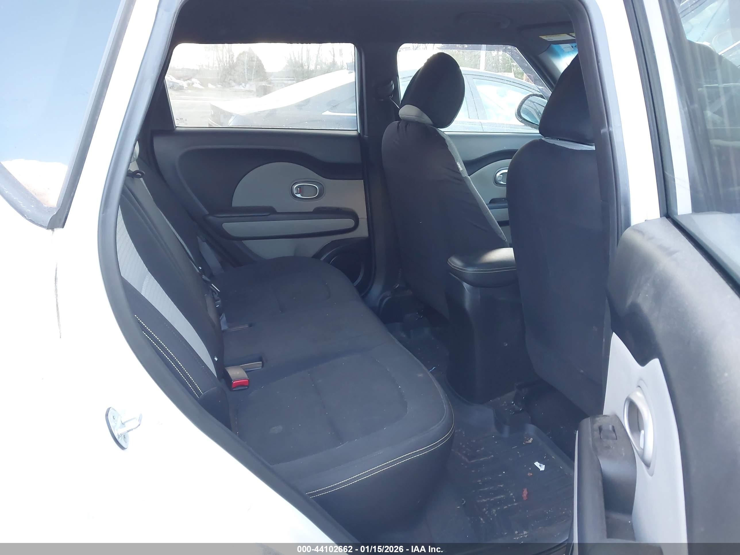 KIA SOUL image 8