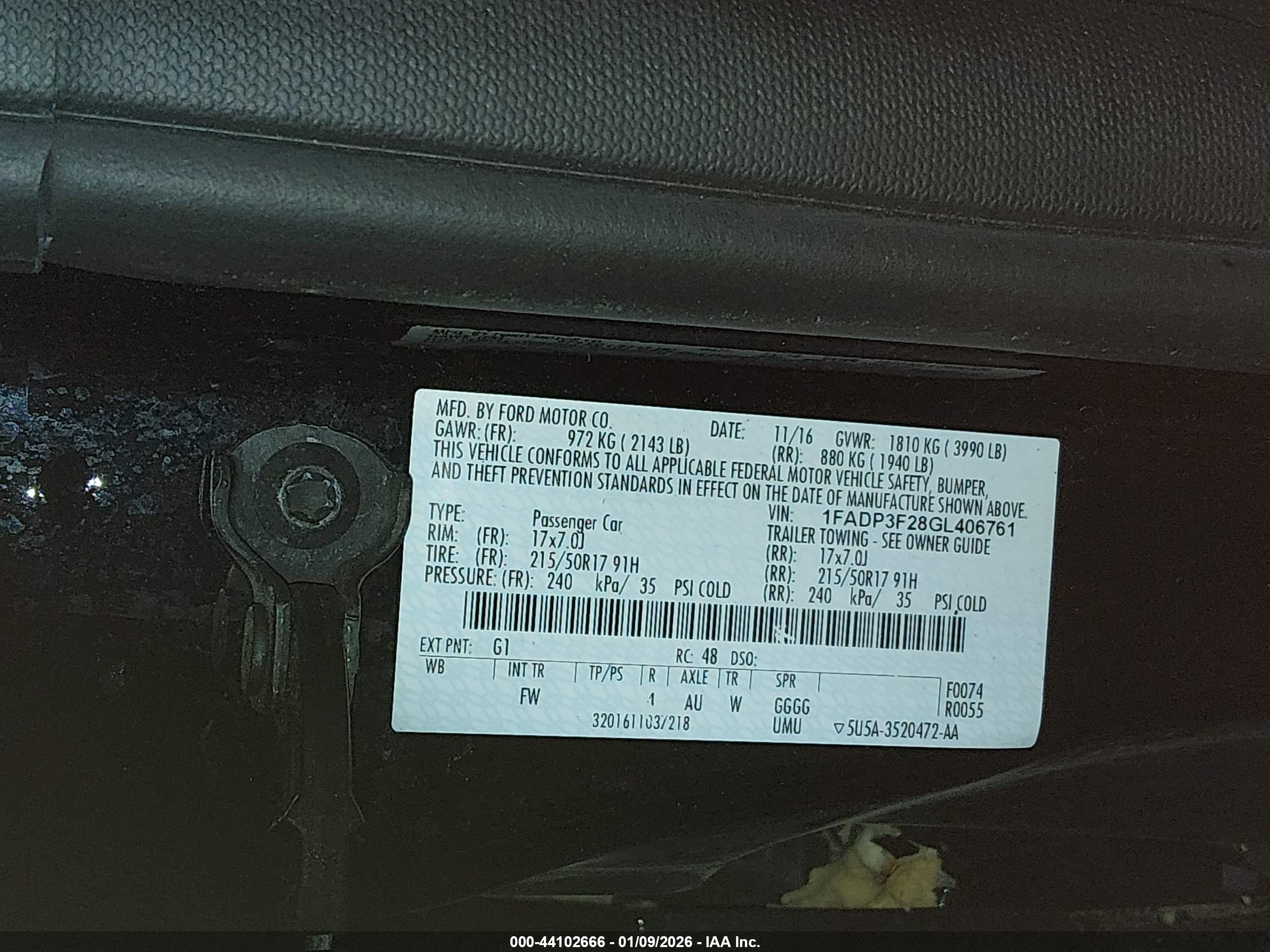 FORD FOCUS image 9