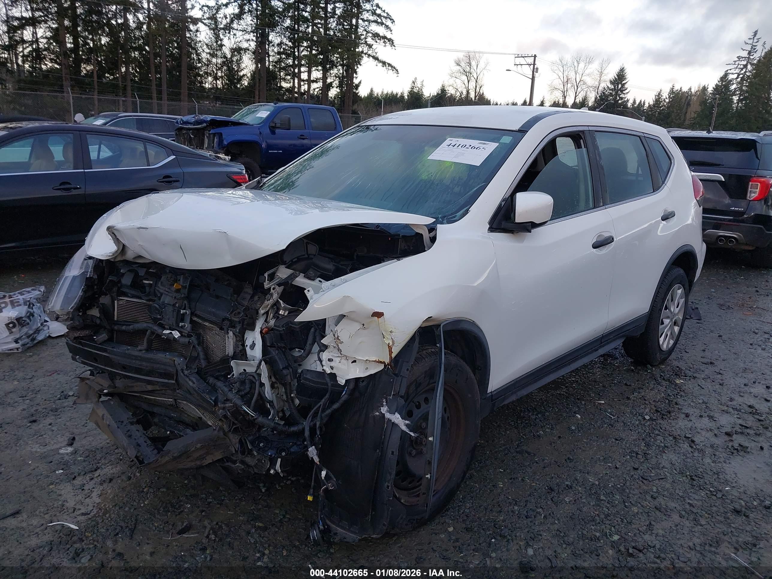 NISSAN ROGUE image 2