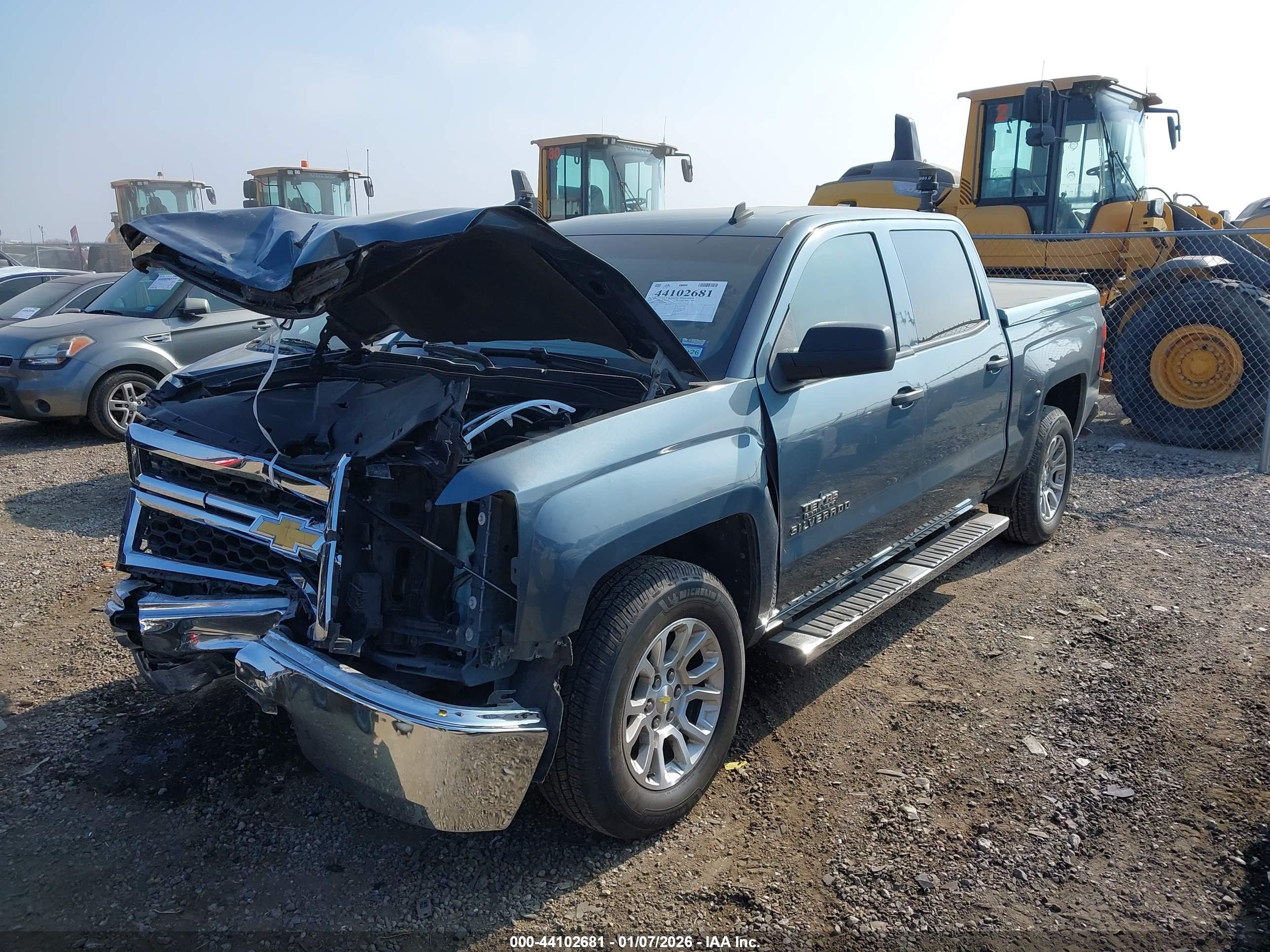 CHEVROLET SILVERADO image 2