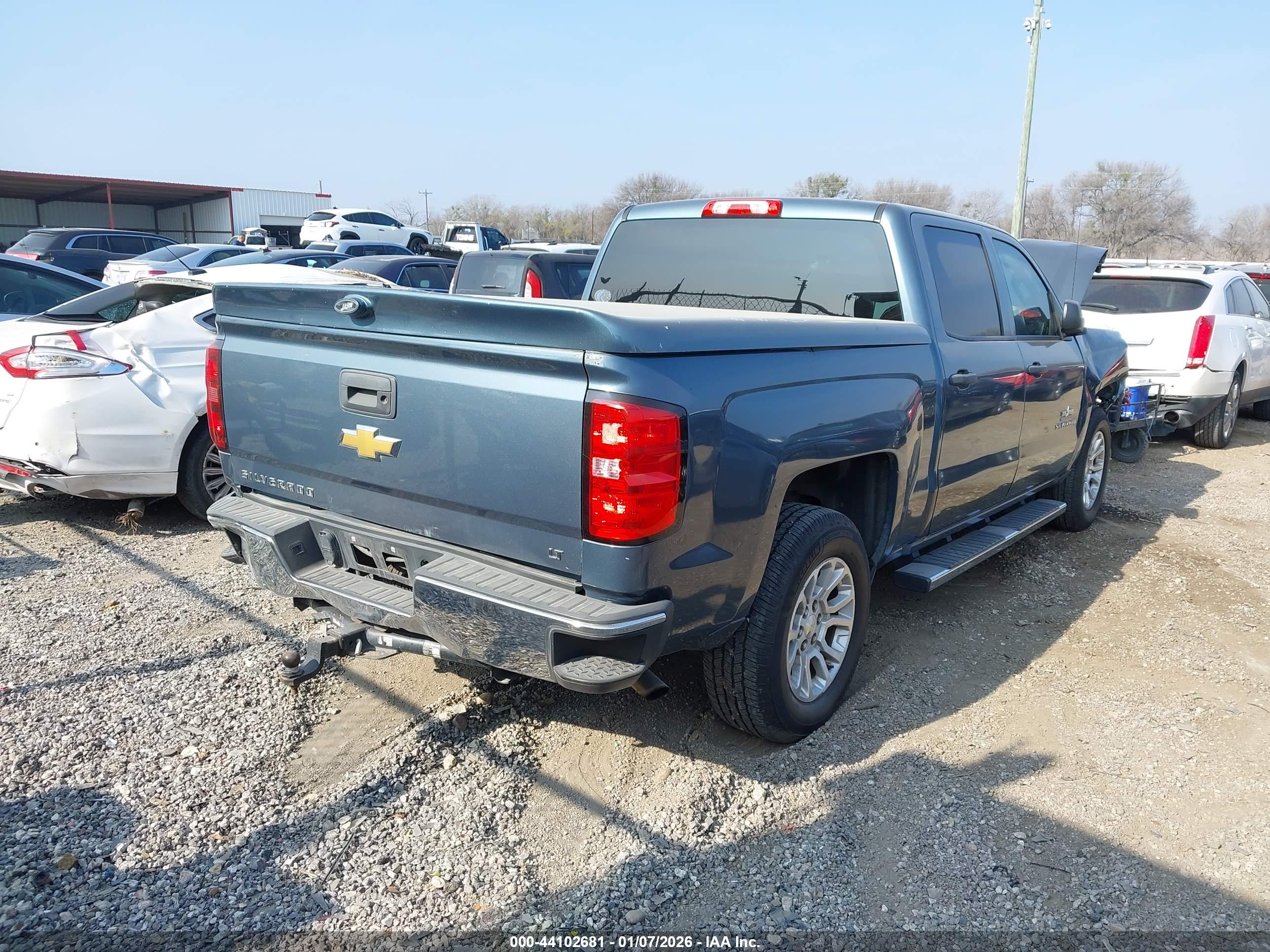 CHEVROLET SILVERADO image 4