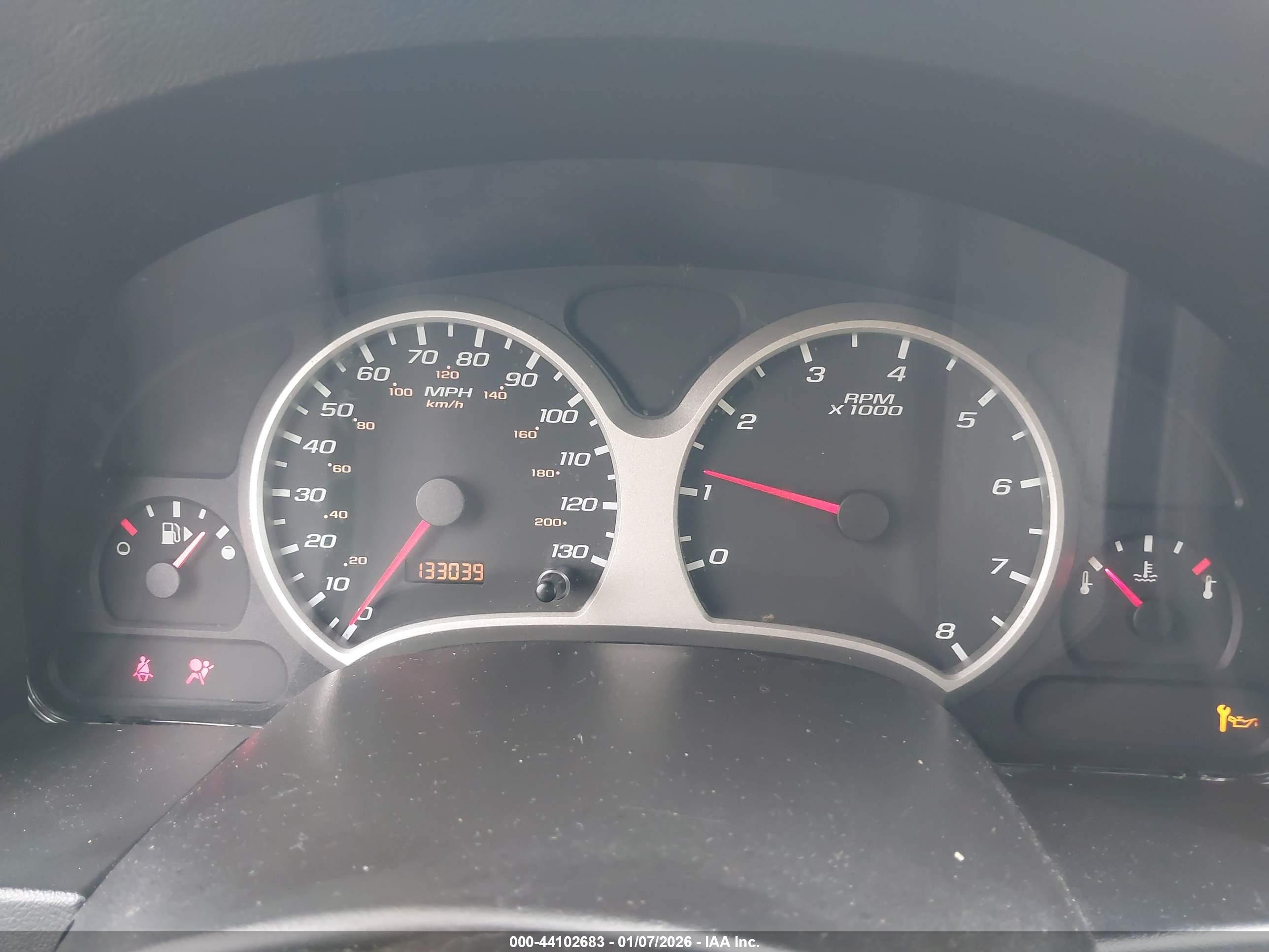 CHEVROLET EQUINOX image 7