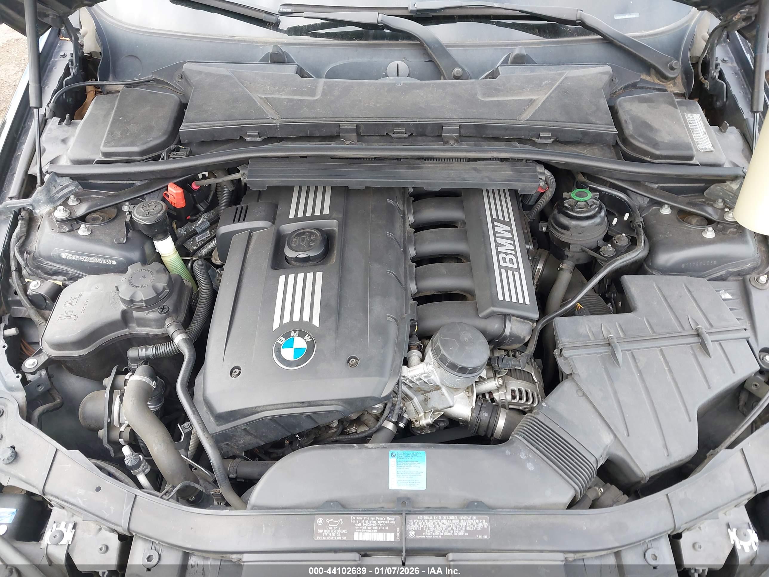 BMW 328I image 10