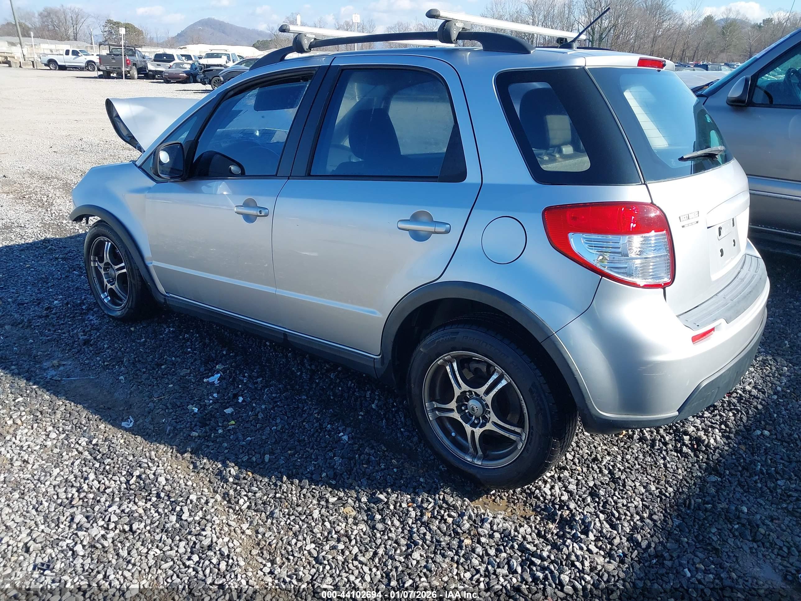 SUZUKI SX4 image 3