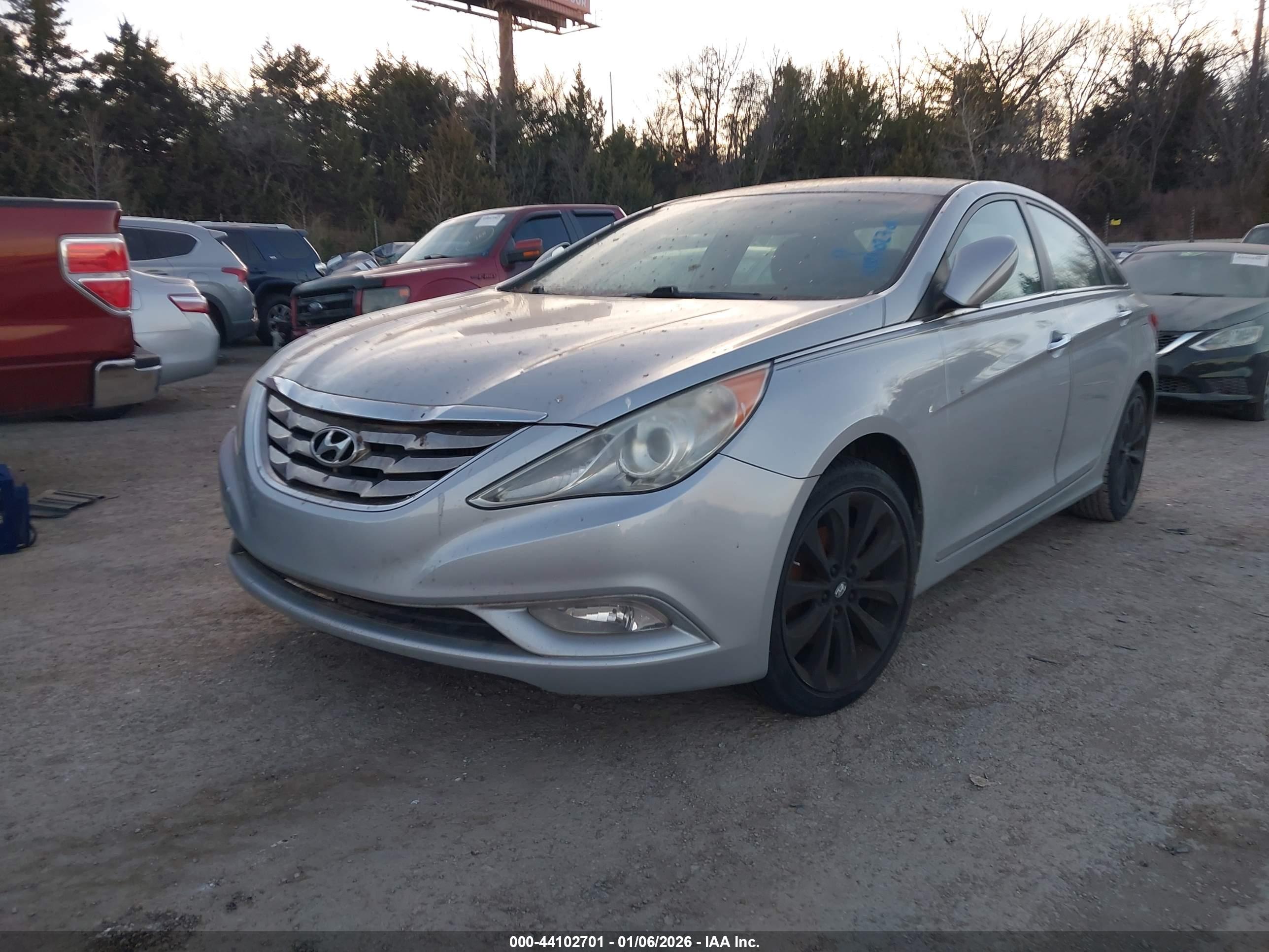HYUNDAI SONATA image 2