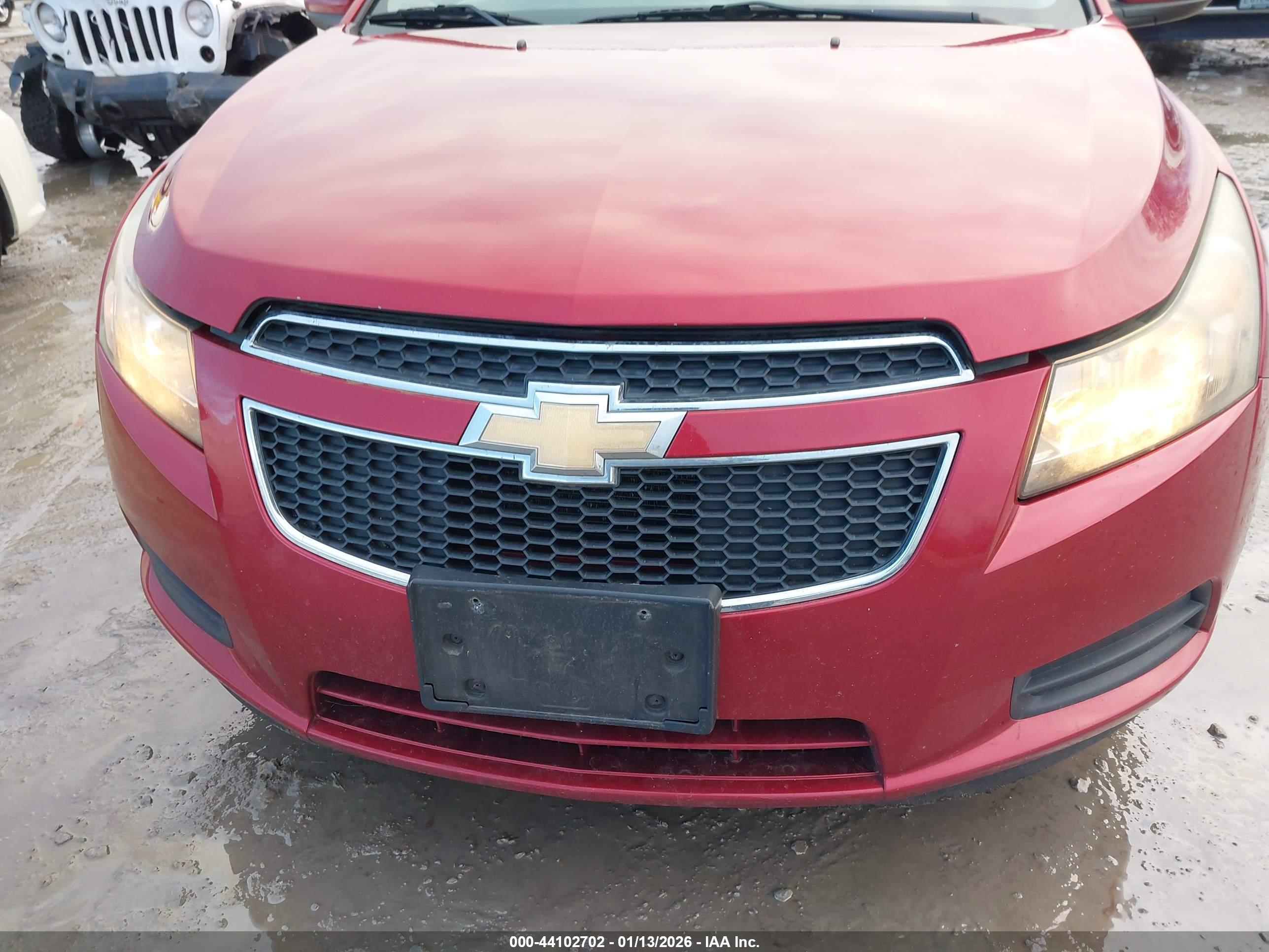 CHEVROLET CRUZE image 6