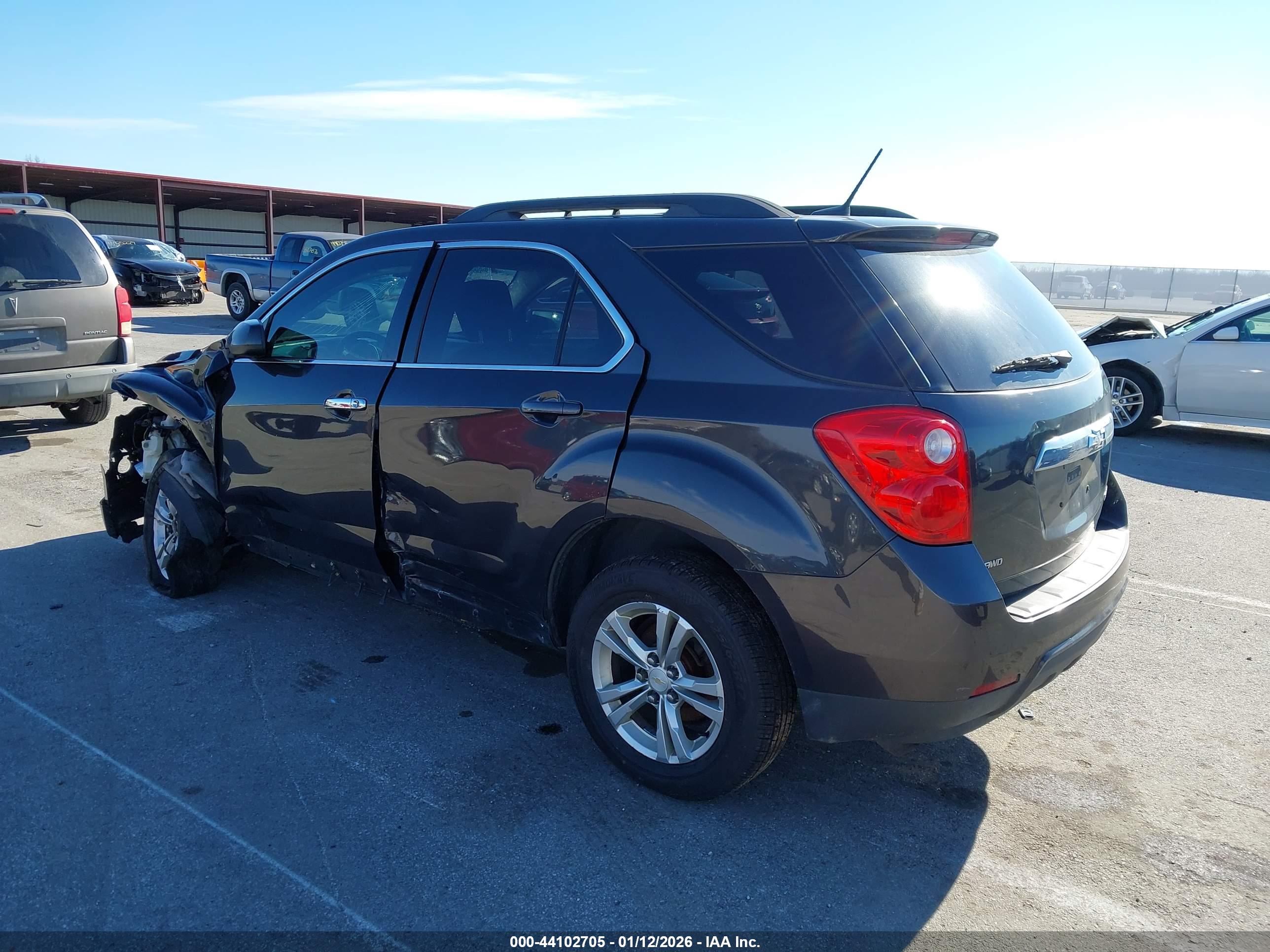 CHEVROLET EQUINOX image 3
