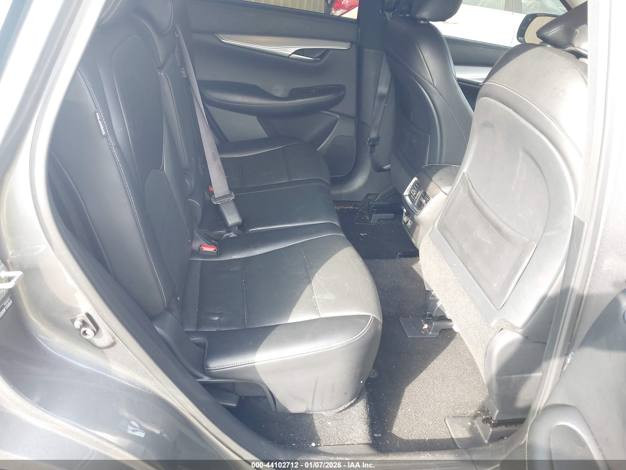 INFINITI QX50 image 8