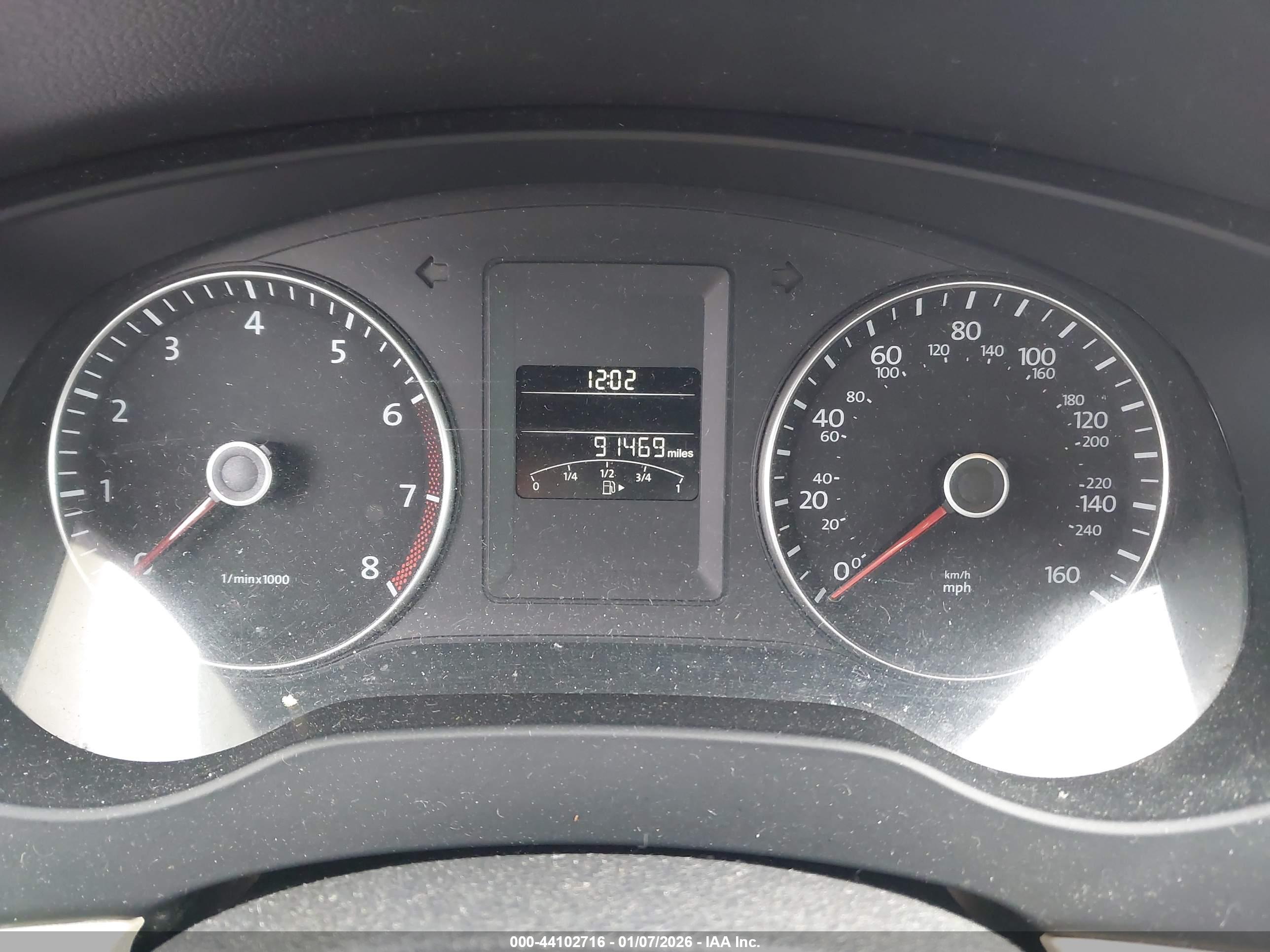 VOLKSWAGEN JETTA image 7