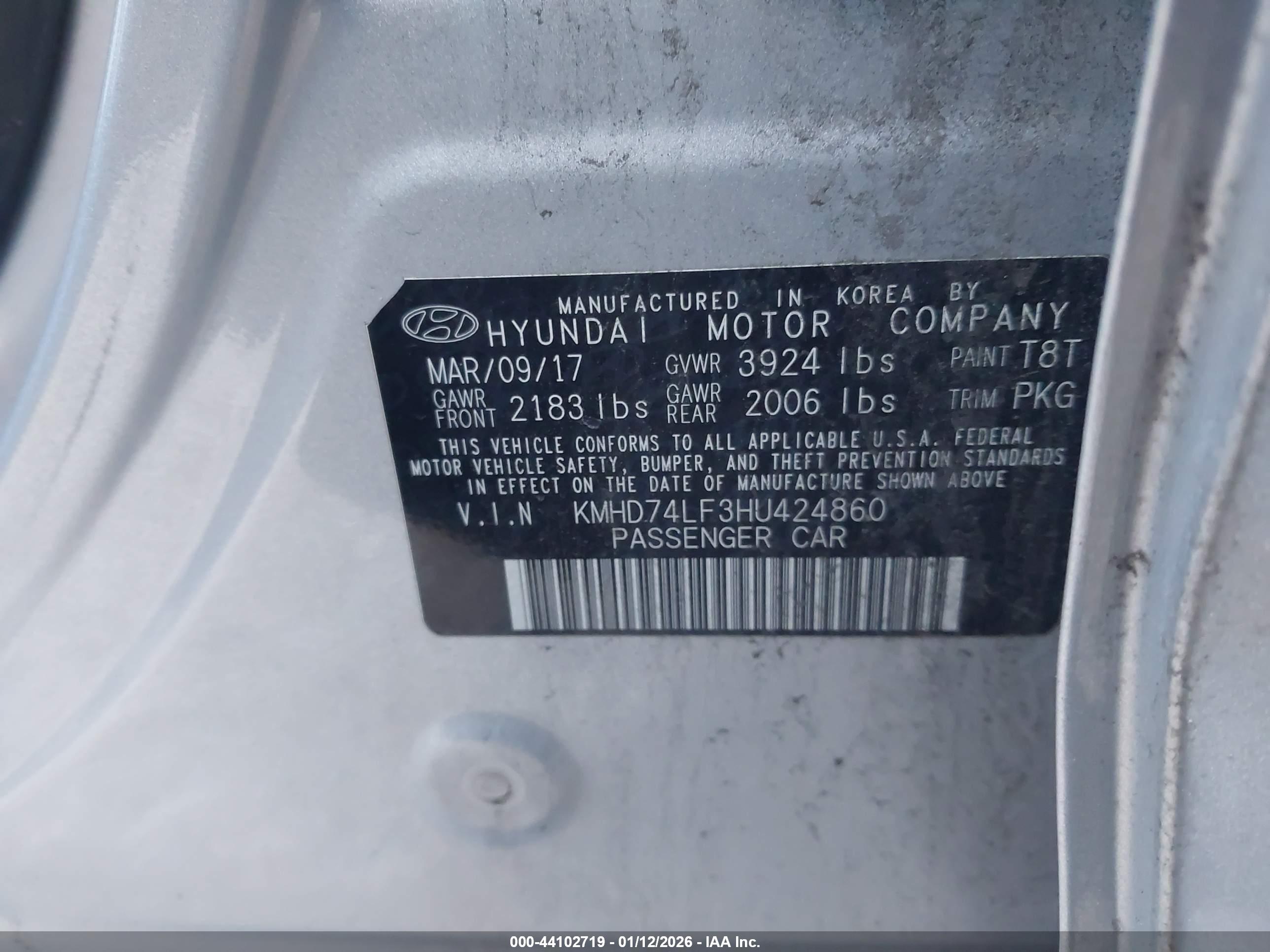 HYUNDAI ELANTRA image 9
