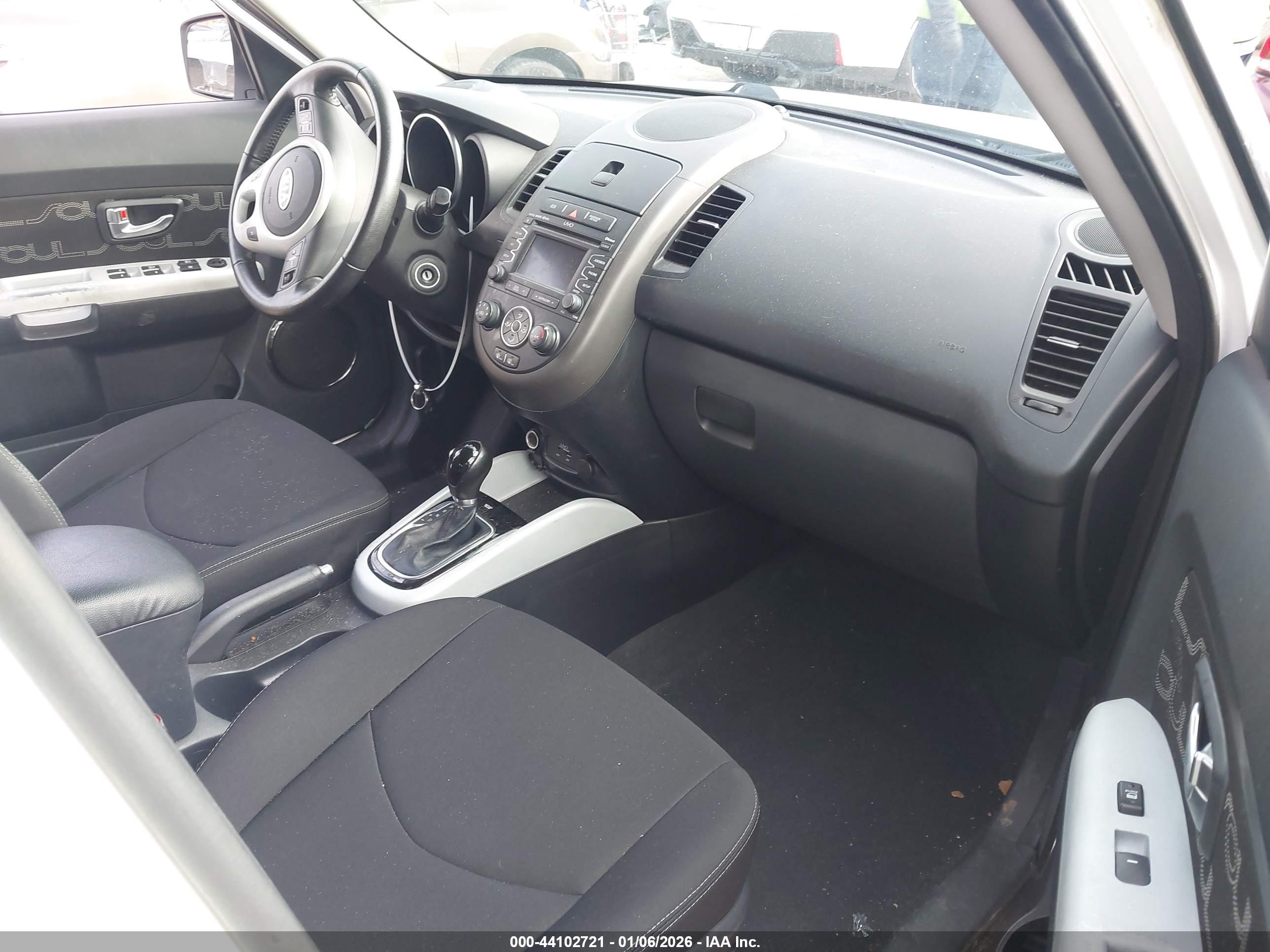 KIA SOUL image 5