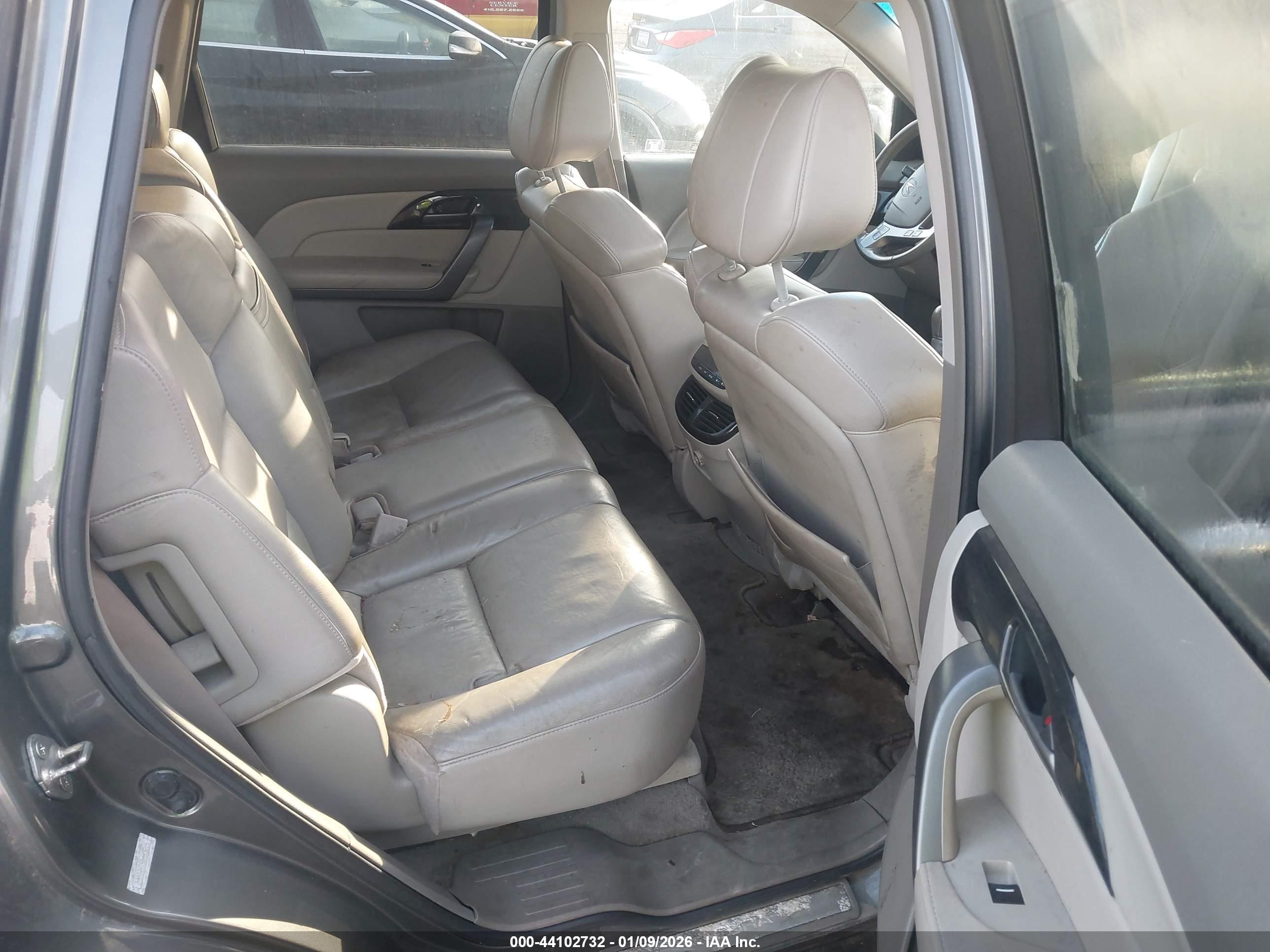 ACURA MDX image 8