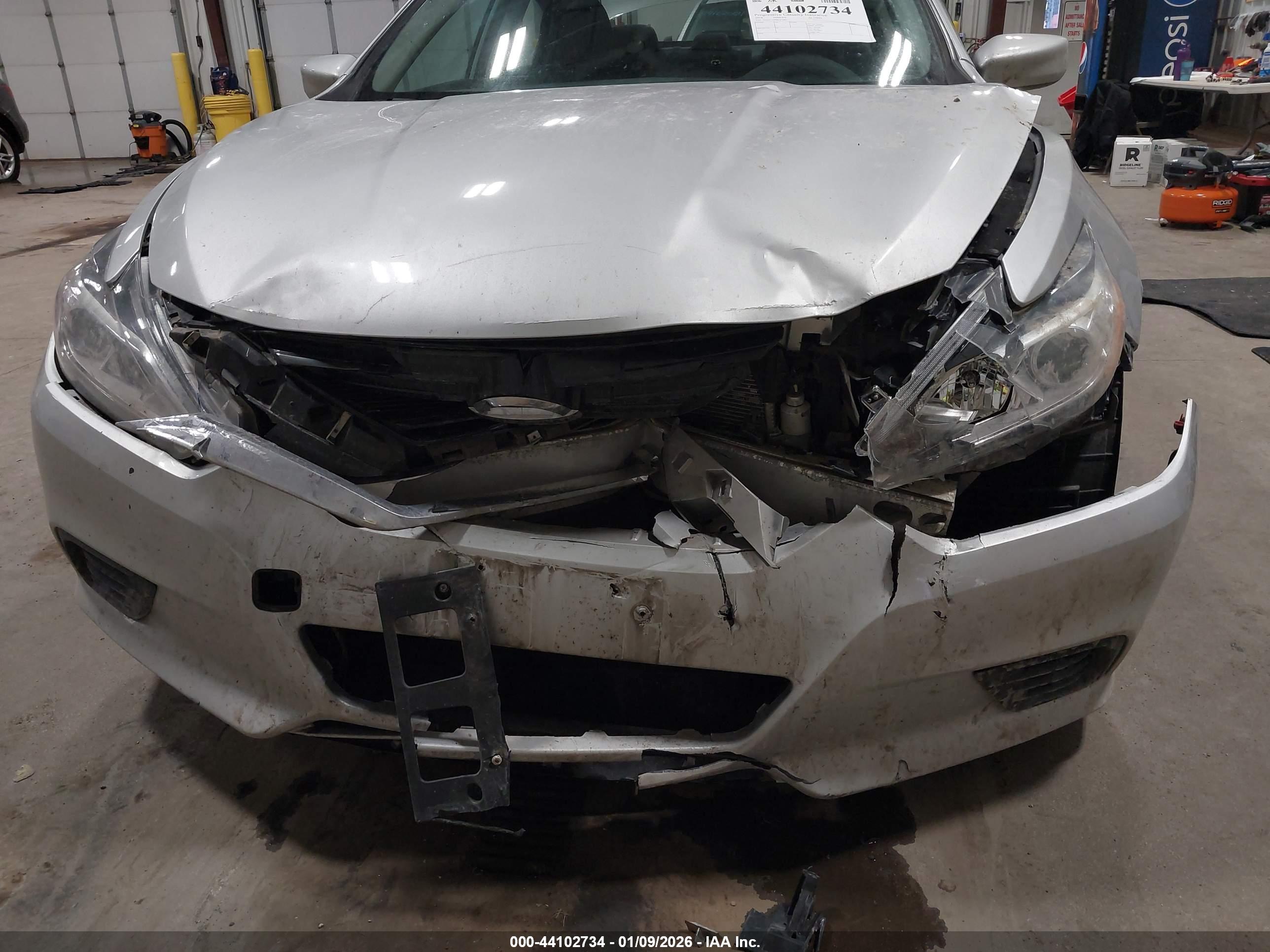 NISSAN ALTIMA image 6