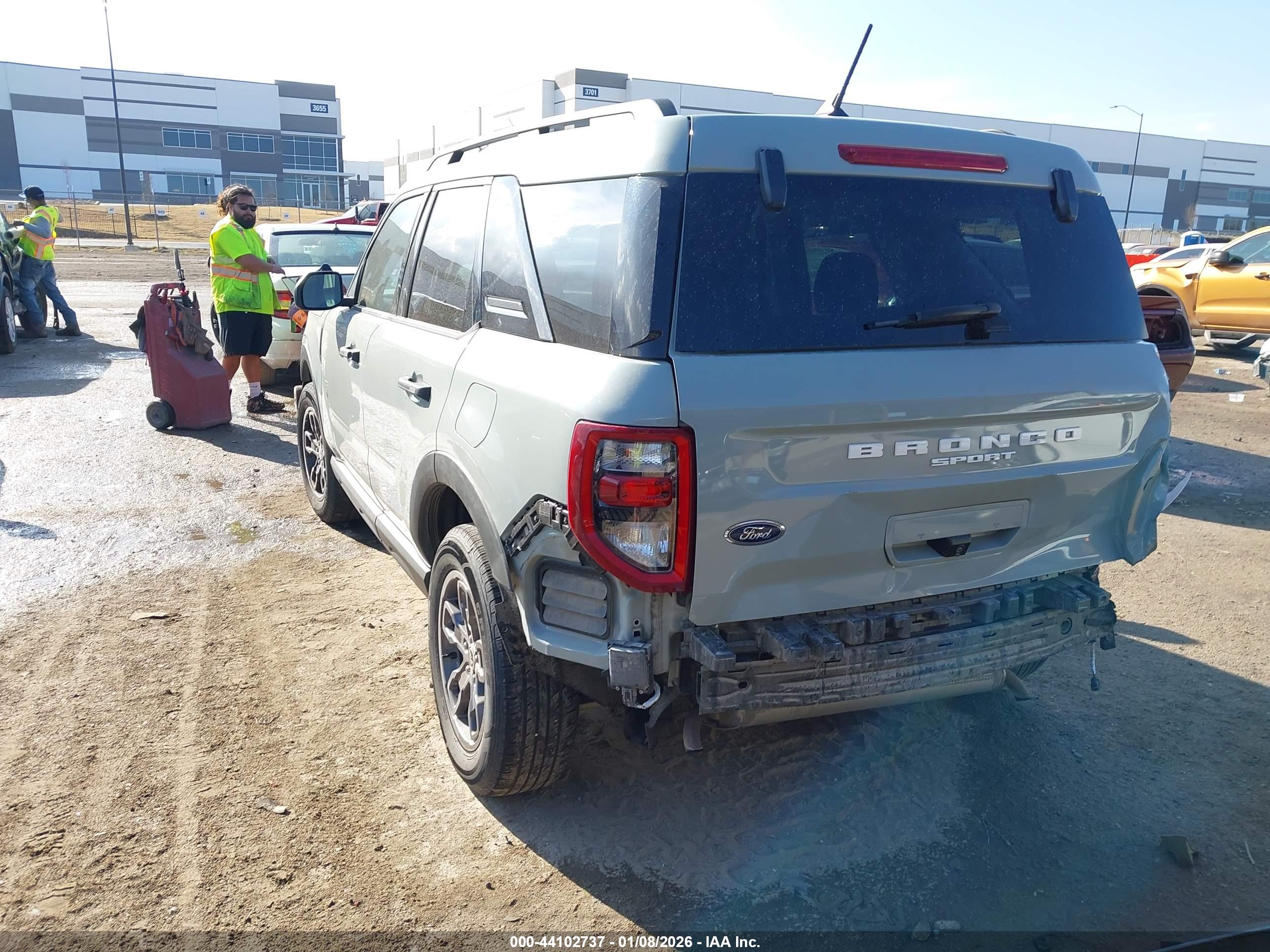 FORD BRONCO image 3