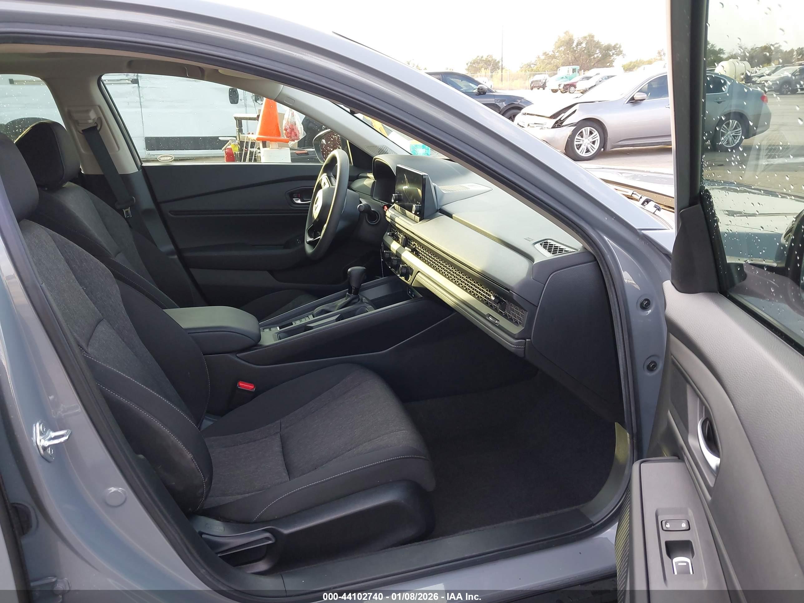 HONDA ACCORD image 5