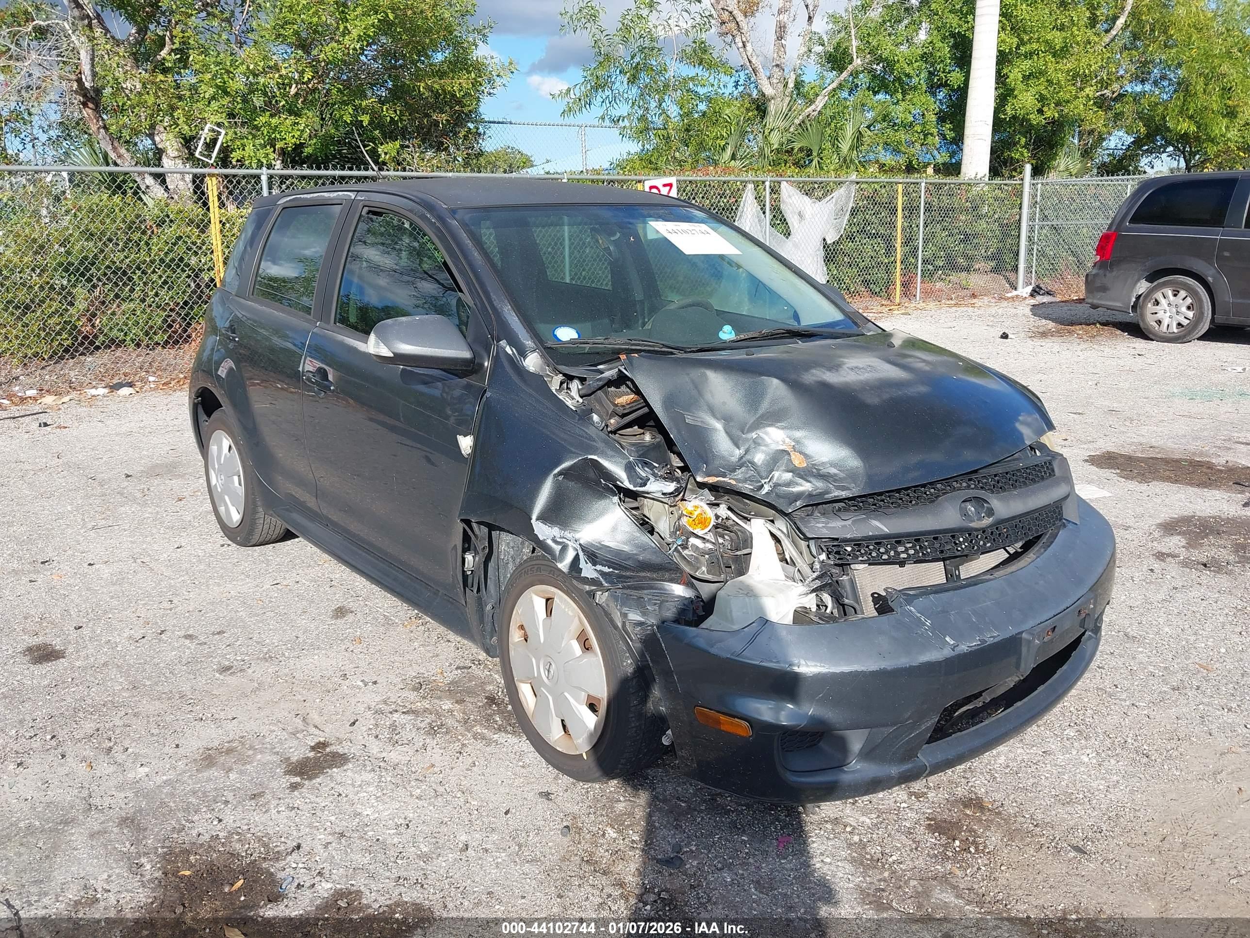 SCION XA image 6