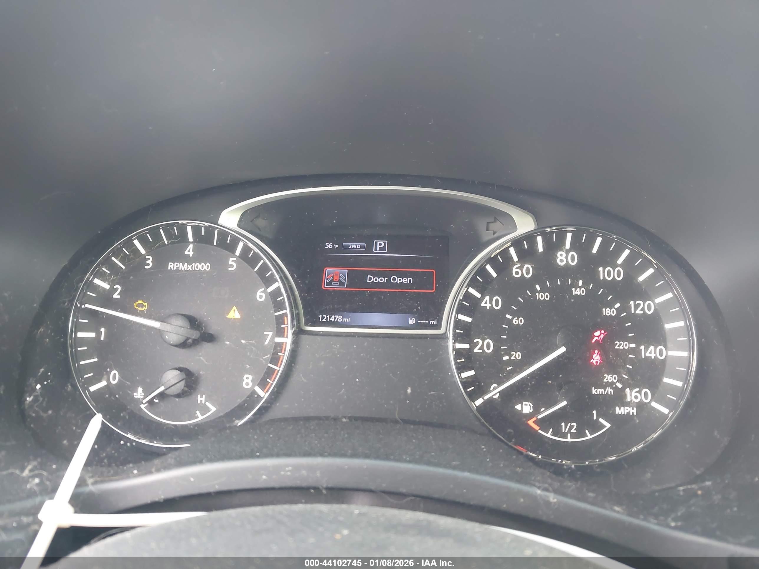 NISSAN PATHFINDER image 7