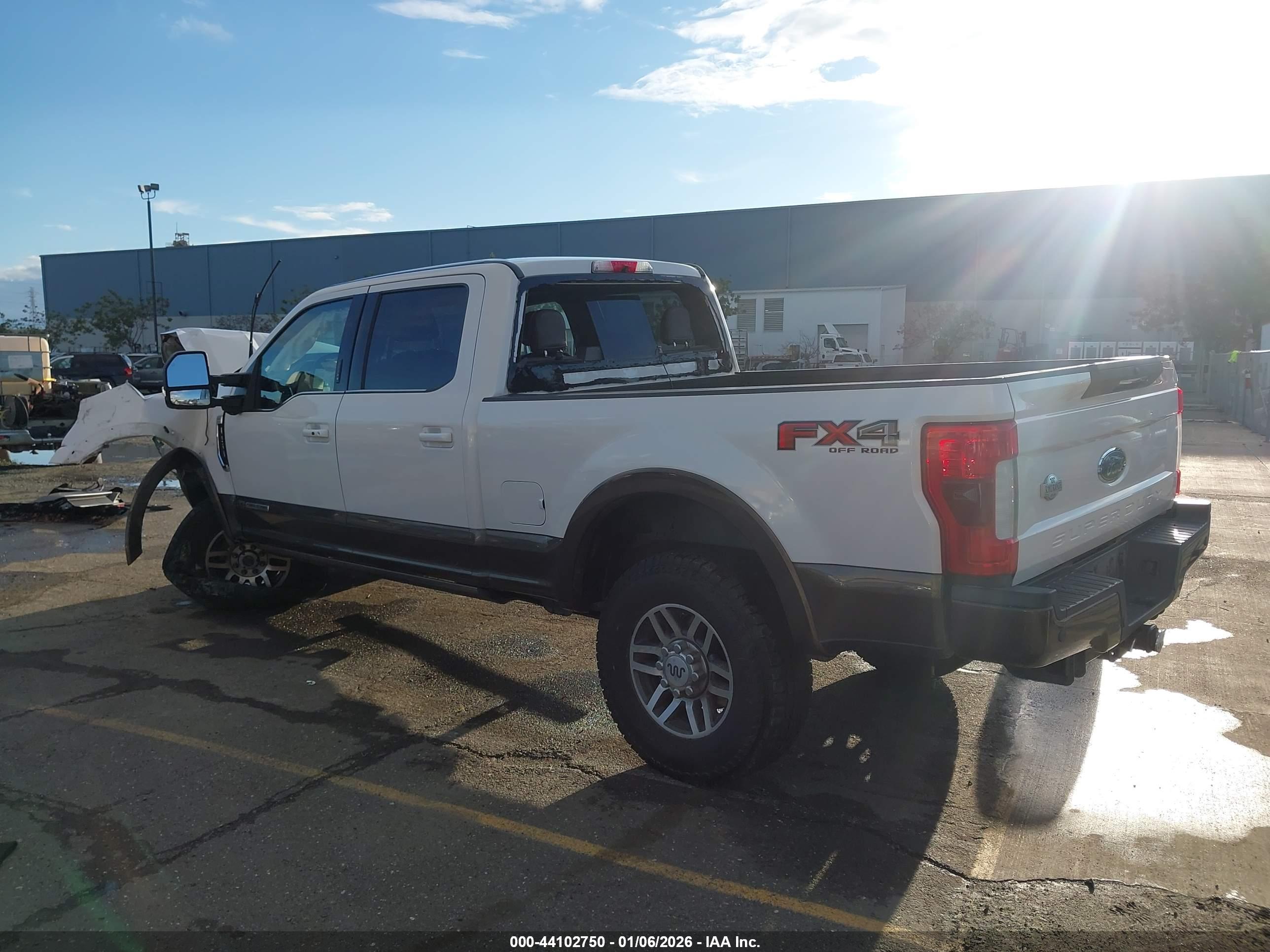 FORD F-250 image 3