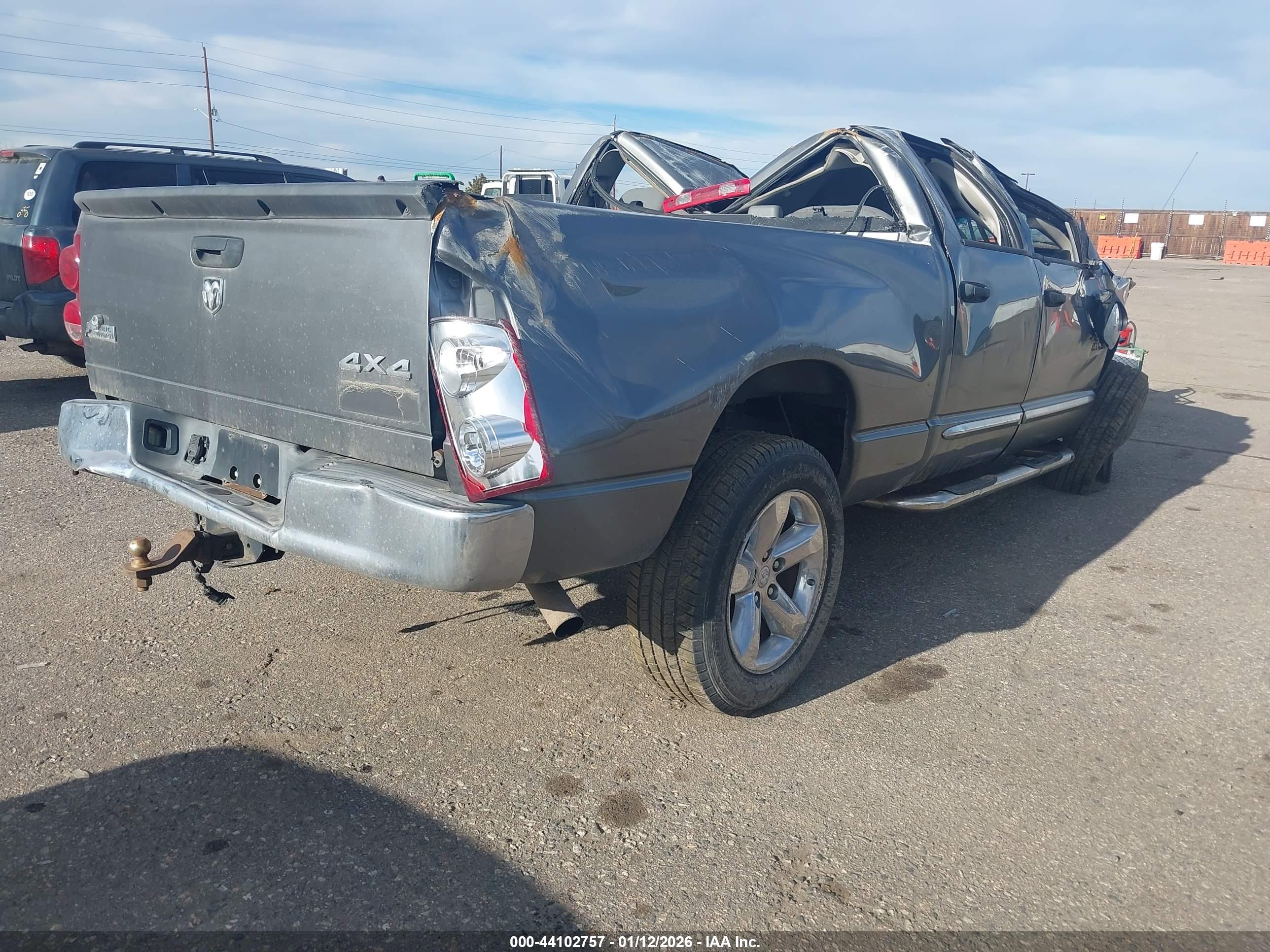 DODGE RAM image 4