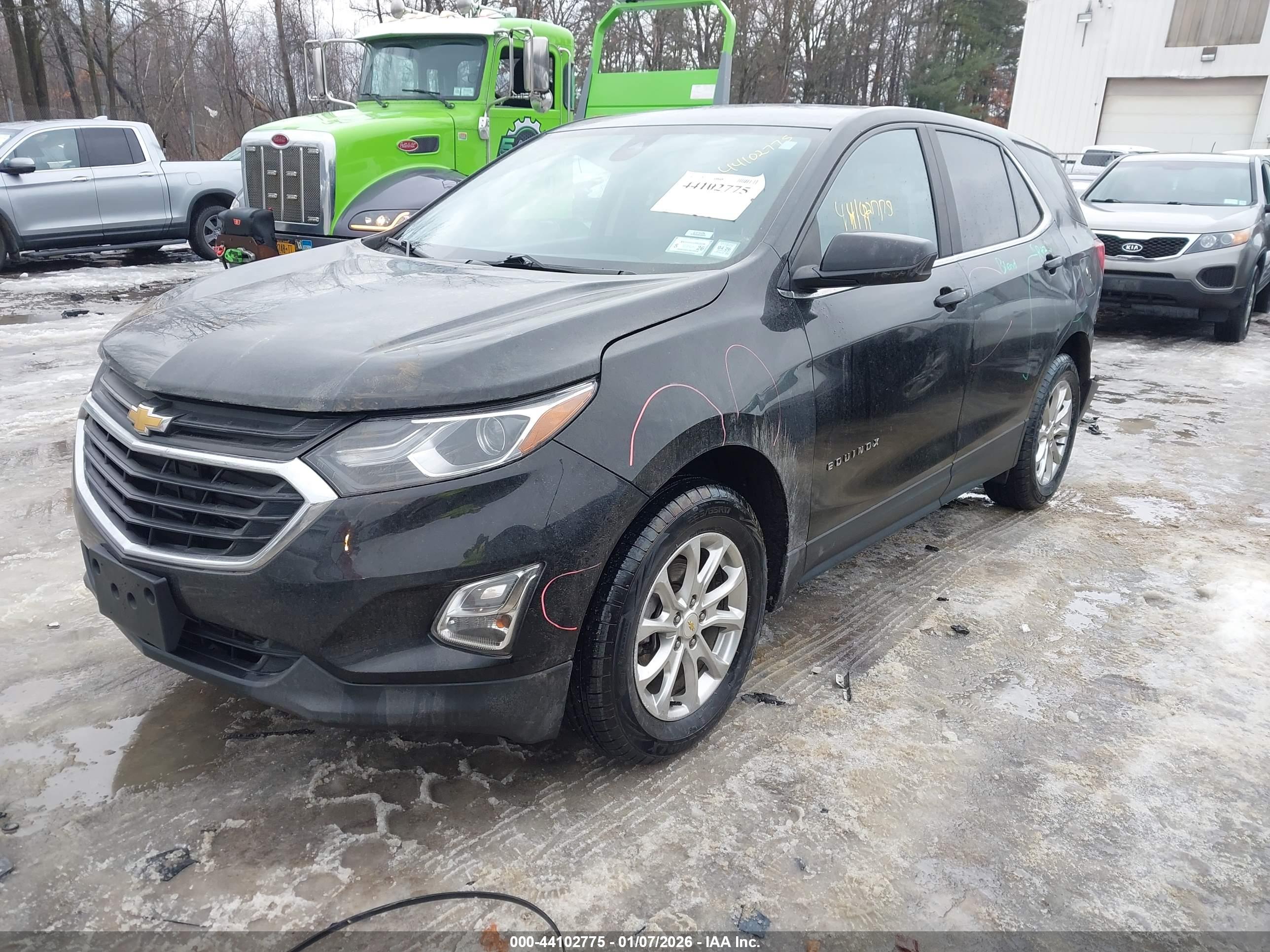 CHEVROLET EQUINOX image 2
