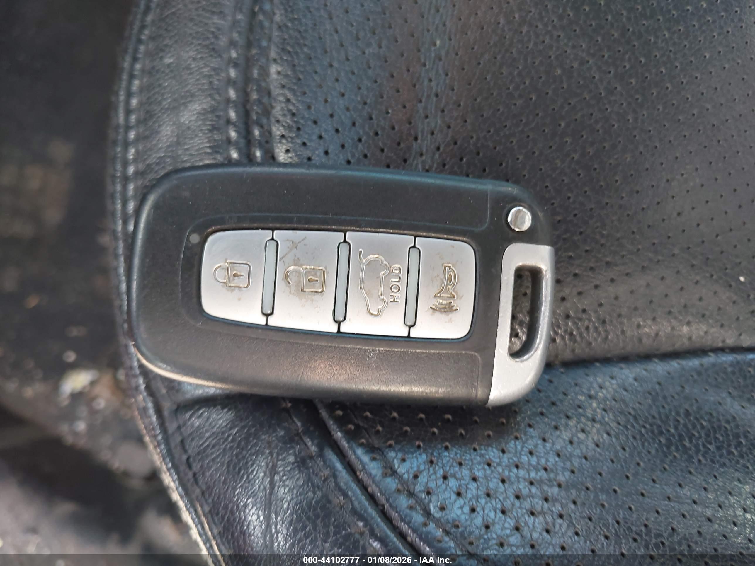 KIA SPORTAGE image 11