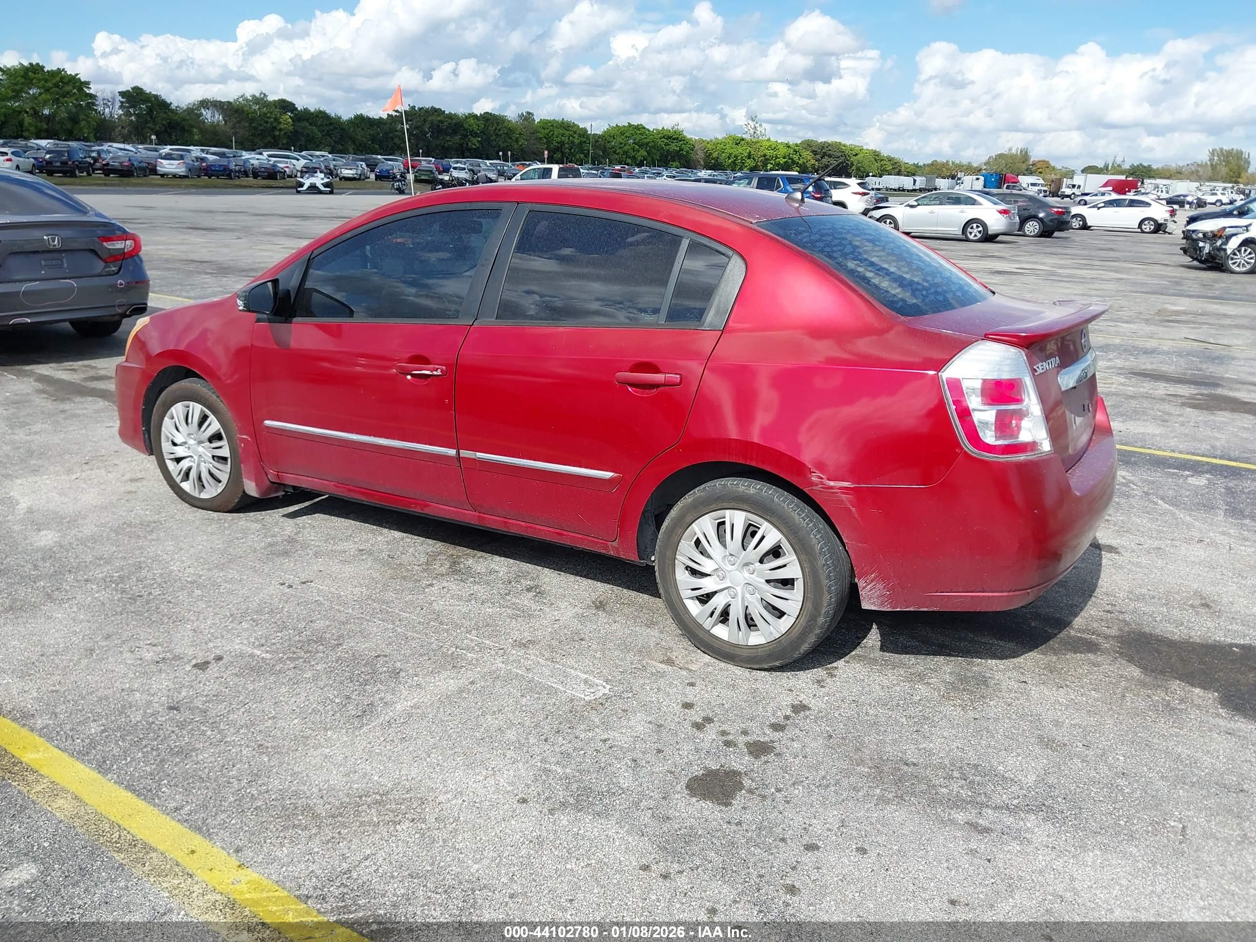 NISSAN SENTRA image 3