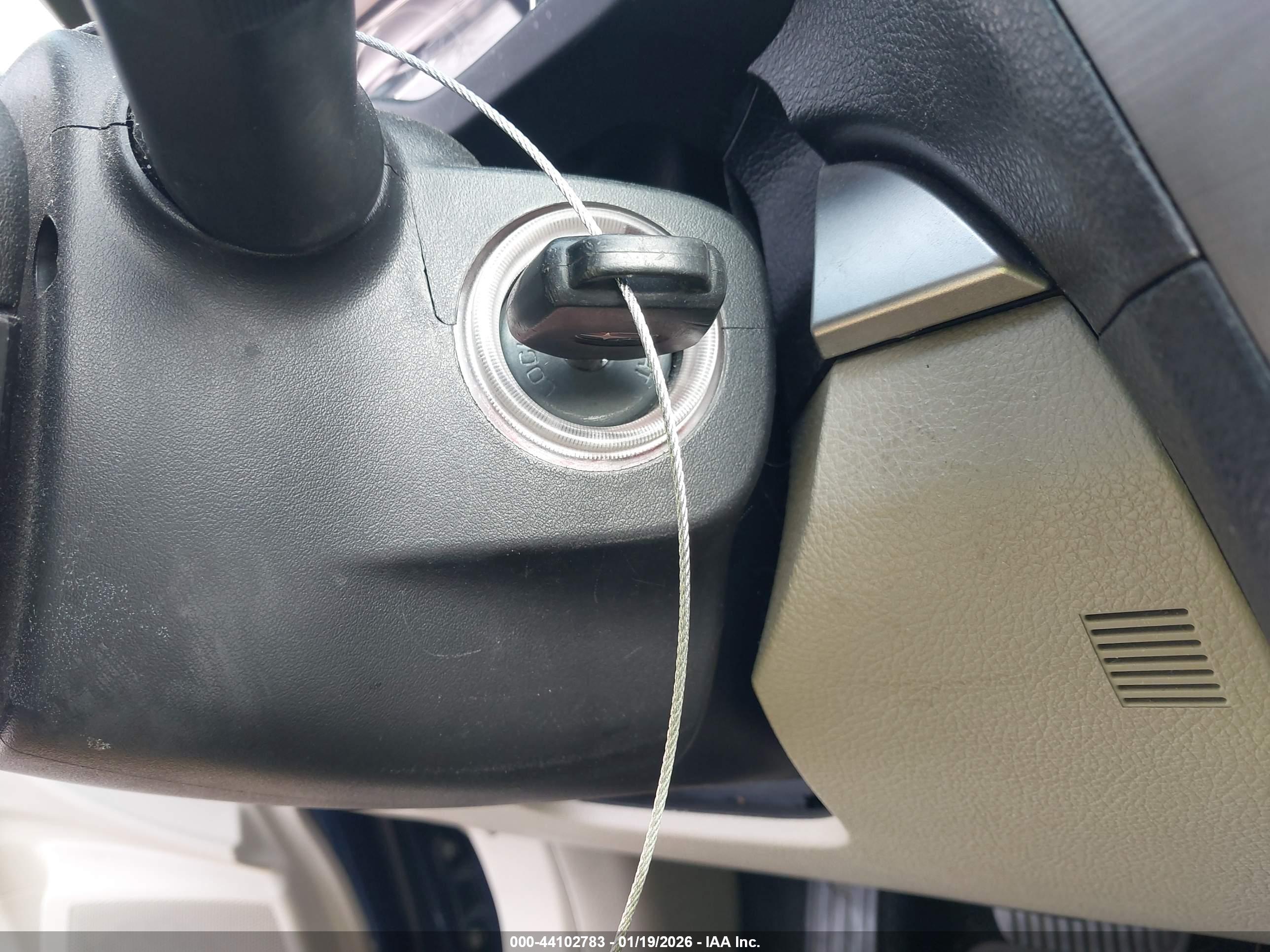 SUBARU OUTBACK image 11